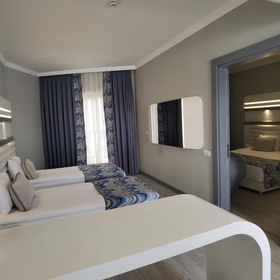 Hotel Blue Marlin Deluxe & 5*