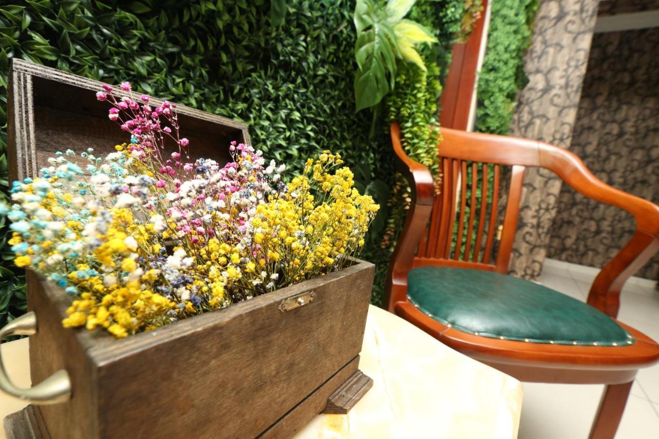Perazre Hotel