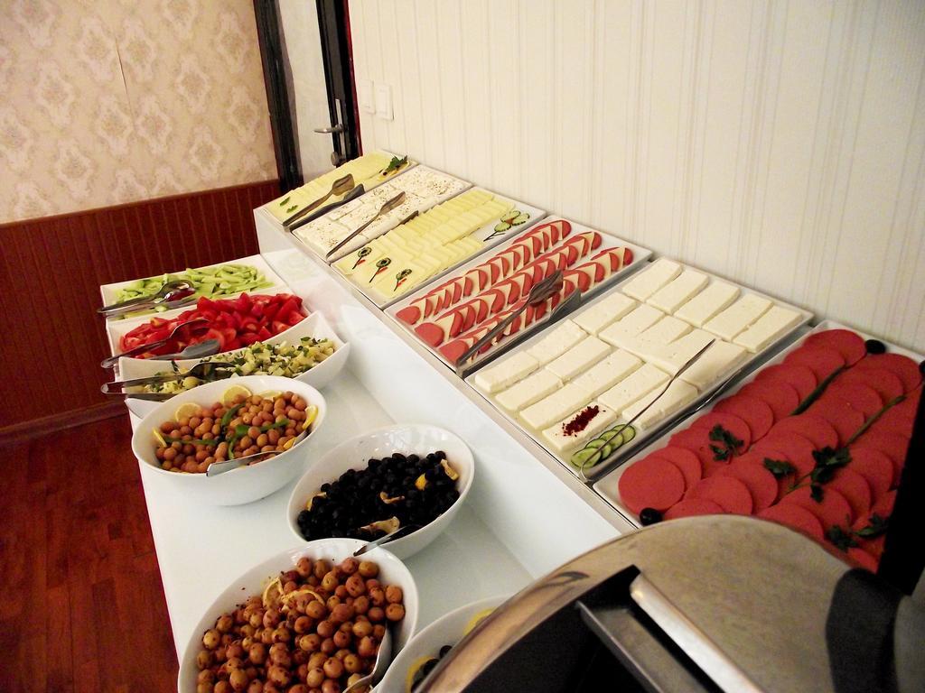 Aparthotel Akman 2*