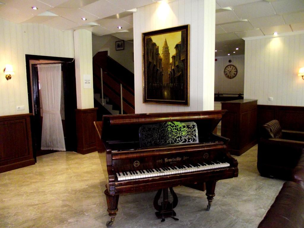 Akman 2*
