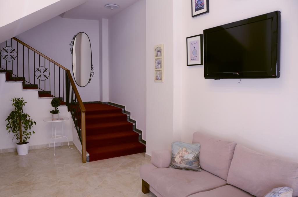 Hotel Parion House 2*