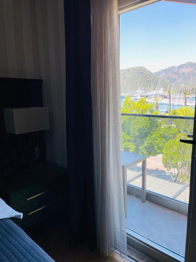 Hotel Marina Bay 3*
