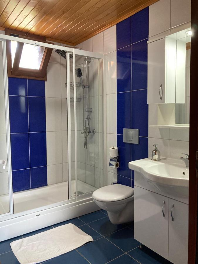 Hotel Kutle 3*