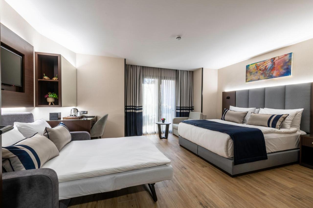 Hotel Aprilis Deluxe 4*