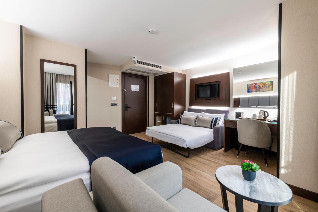 Aprilis Deluxe Hotel 4*