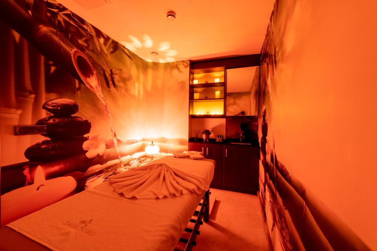 Hotel Aprilis Deluxe 4*