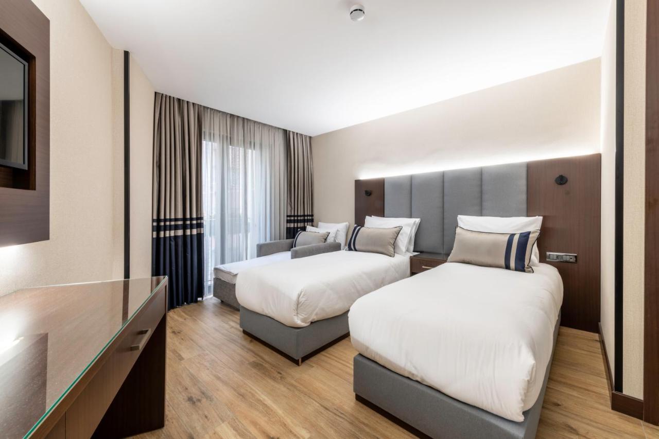 Hotel Aprilis Deluxe