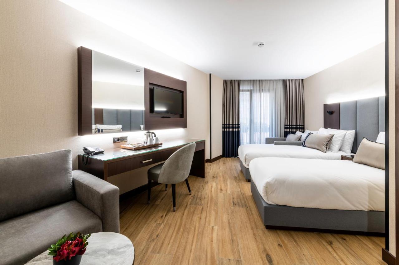 Aprilis Deluxe Hotel