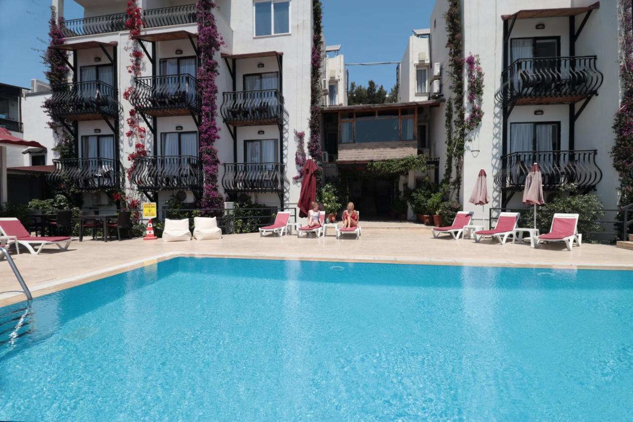 Gumbet Hotel