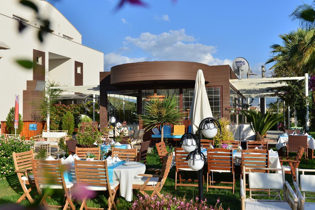 Aparthotel Odyssey 3*