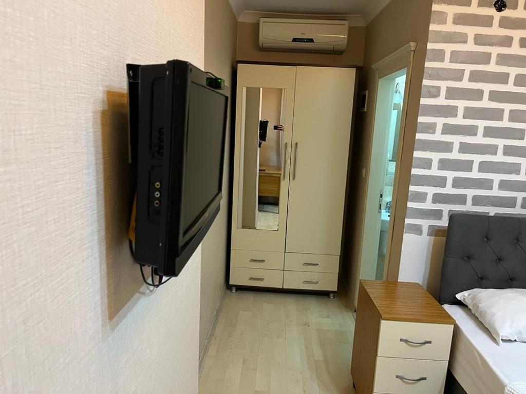 Hypatia Aparthotel *