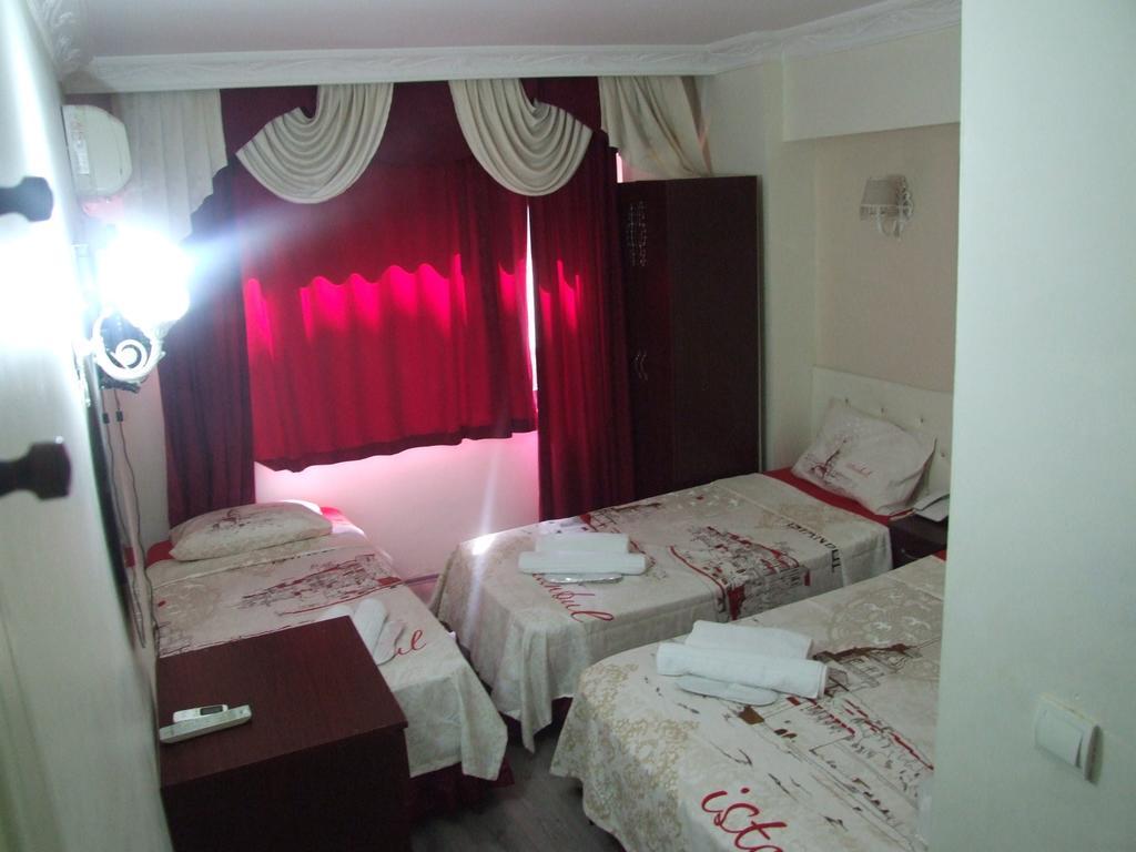 Hotel Artemis Old
