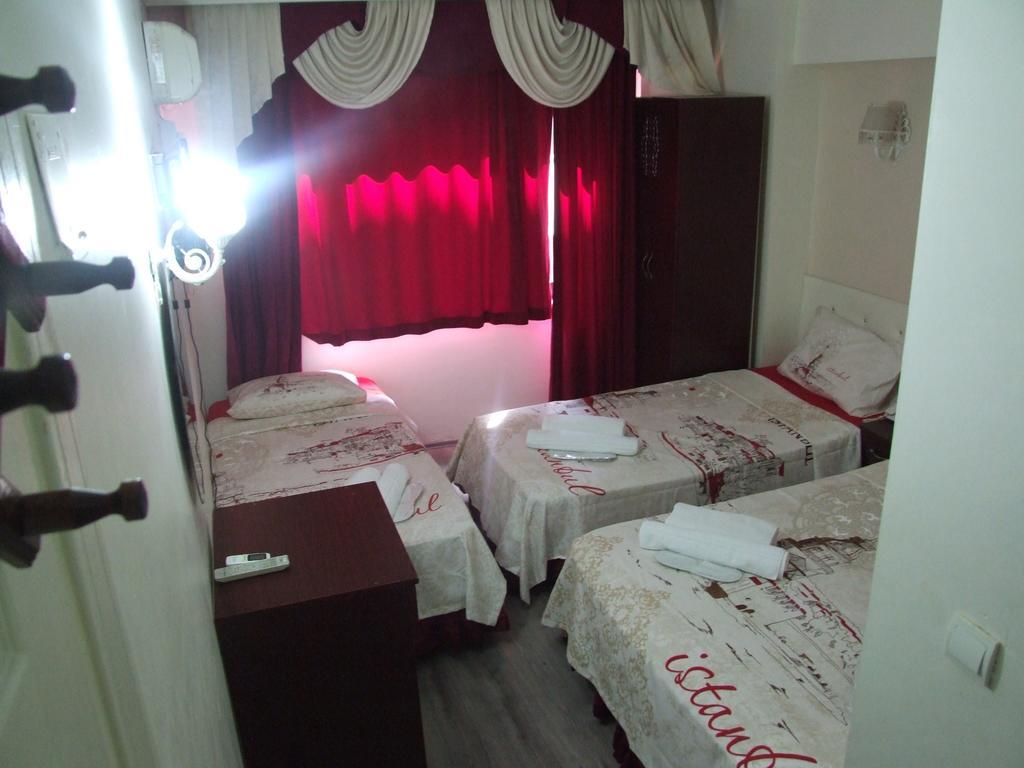 Hotel Artemis Old 3*