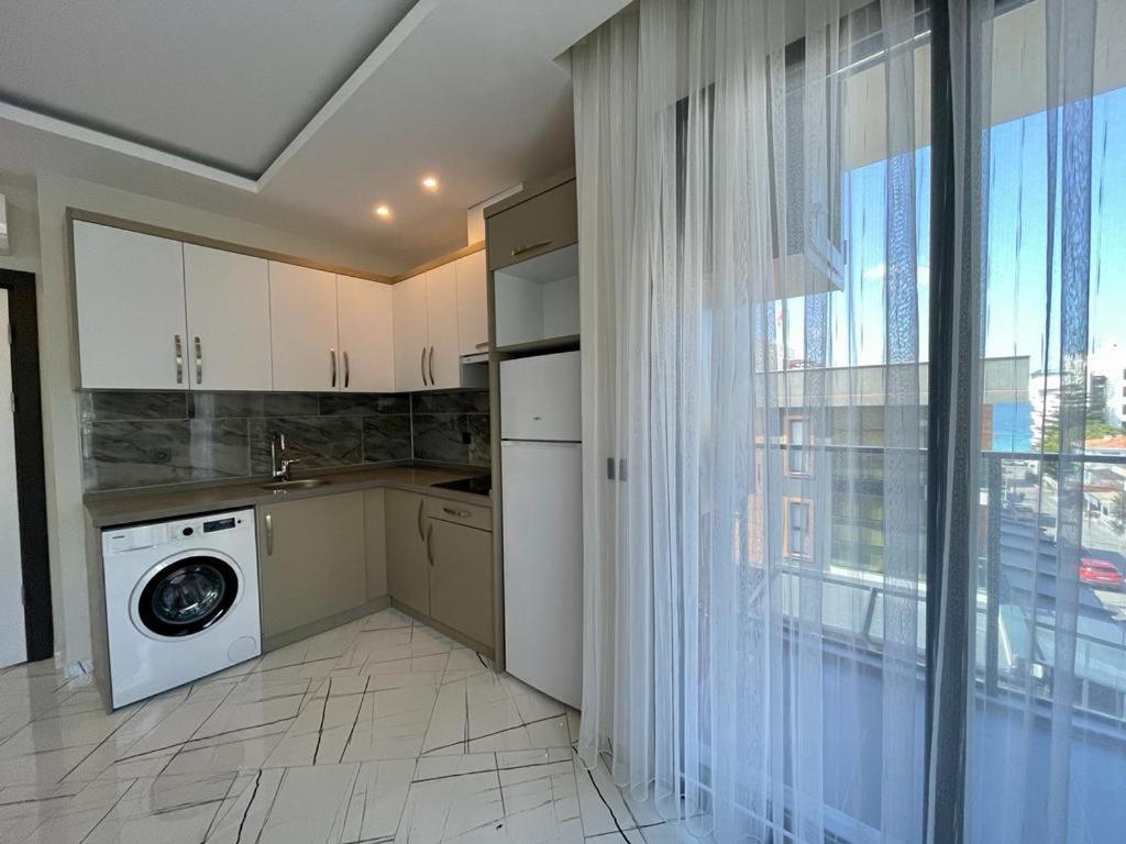 Lotus Apart Apartment