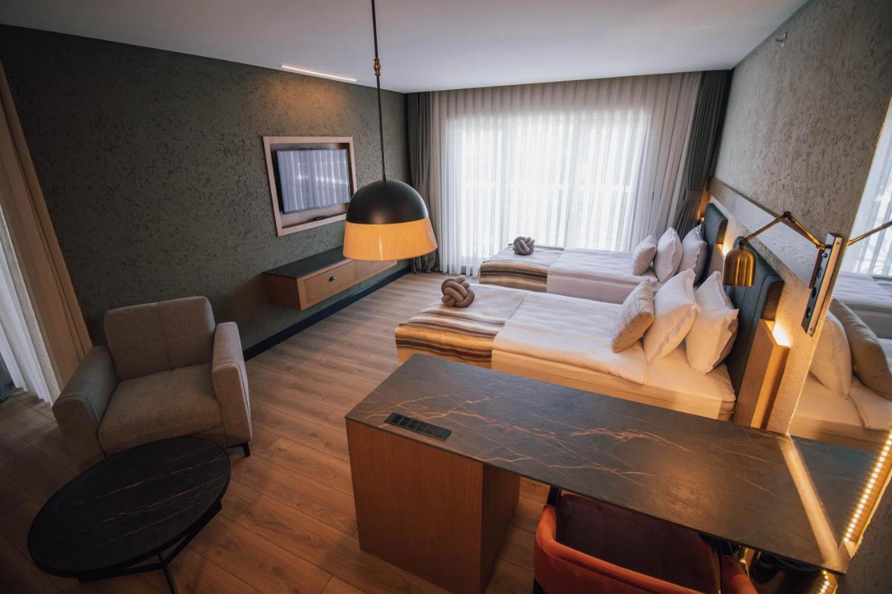 Panagia Premier Hotel