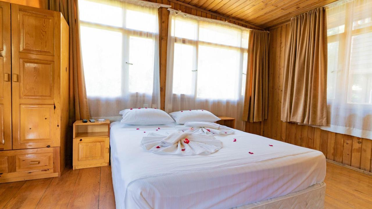 Turkmen Tree Holiday park