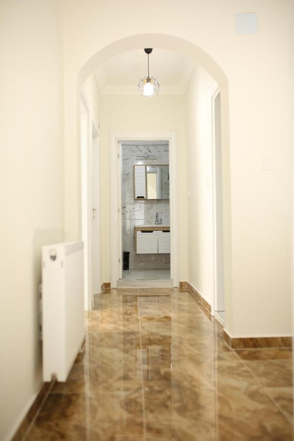 Misho Apartment