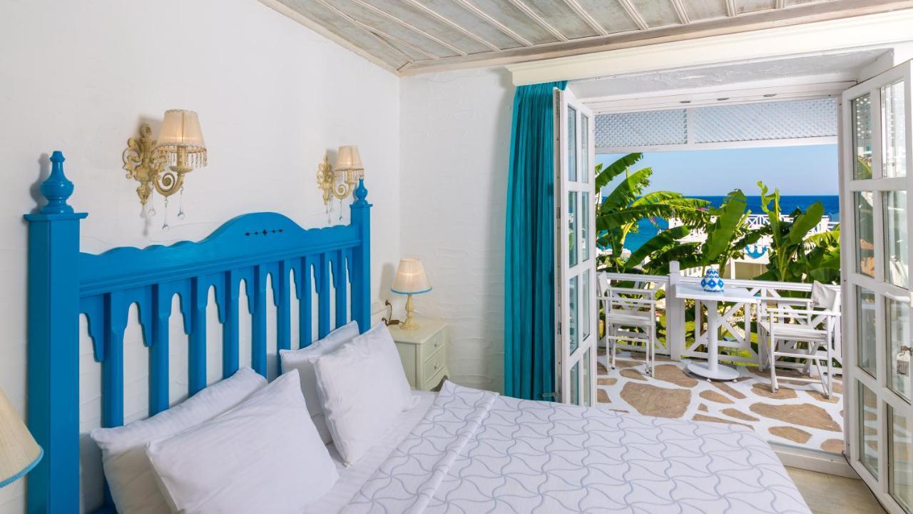 Mavi Beyaz Hotel 3*