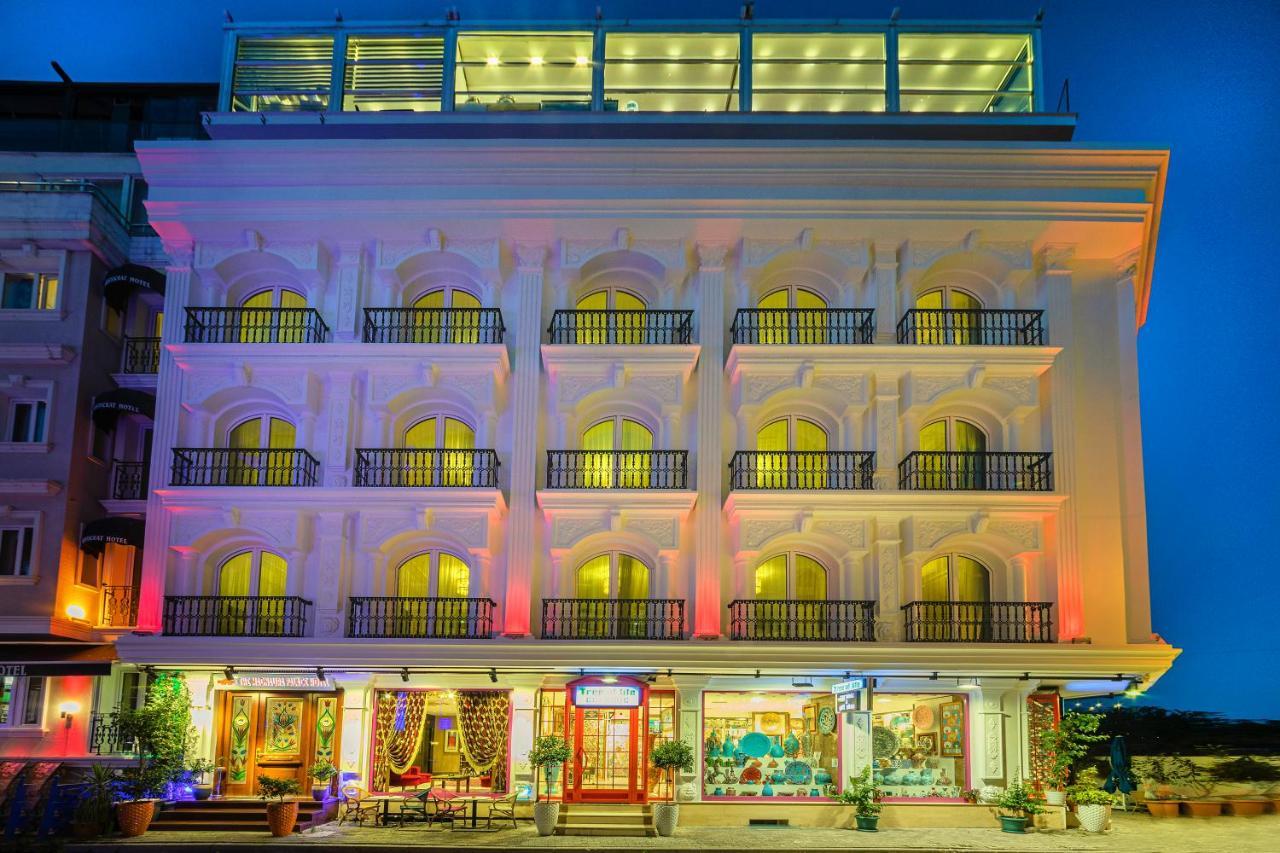 Hotel The Magnaura Palace