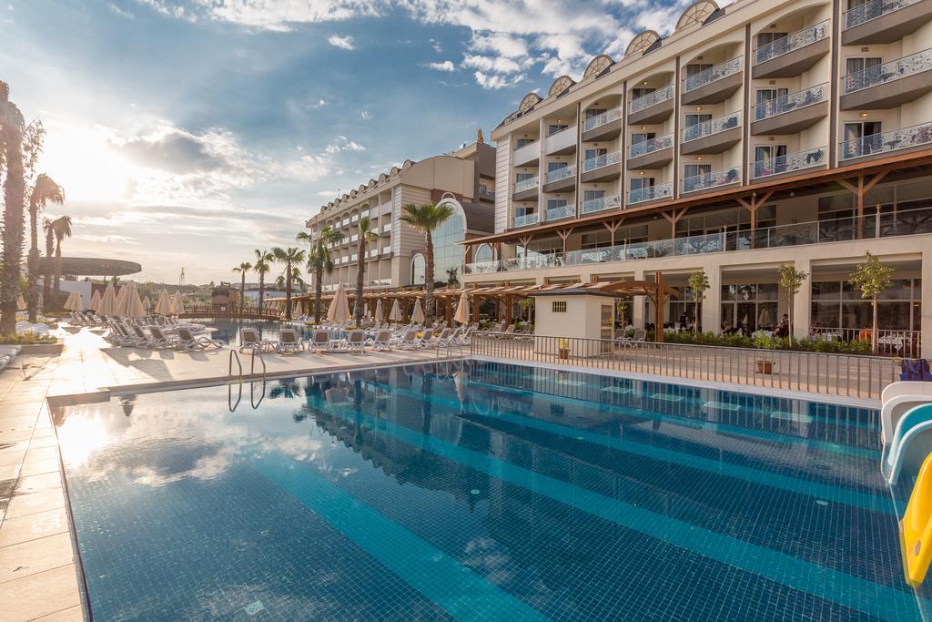 Mary Palace Resort & Spa 4*