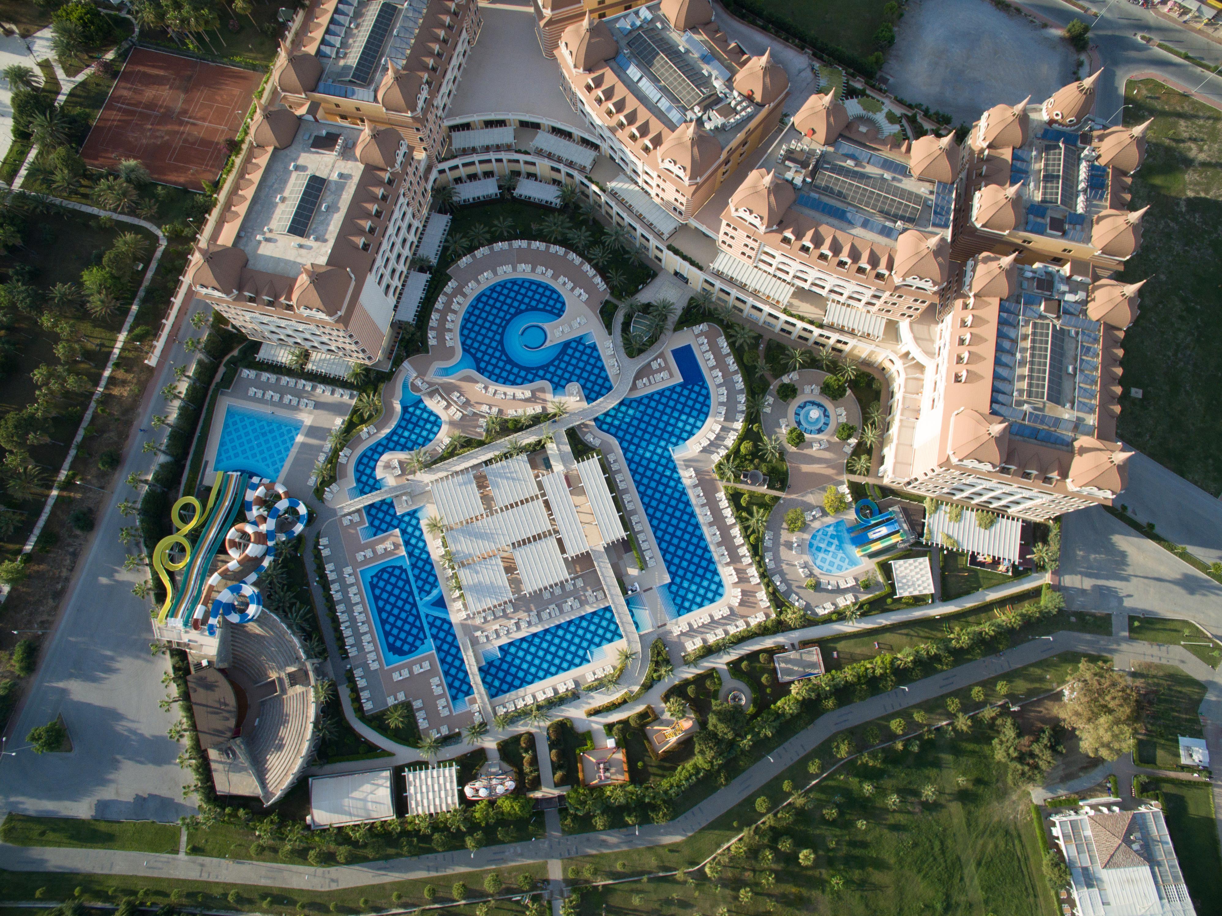 Resort Royal Alhambra Palace Side