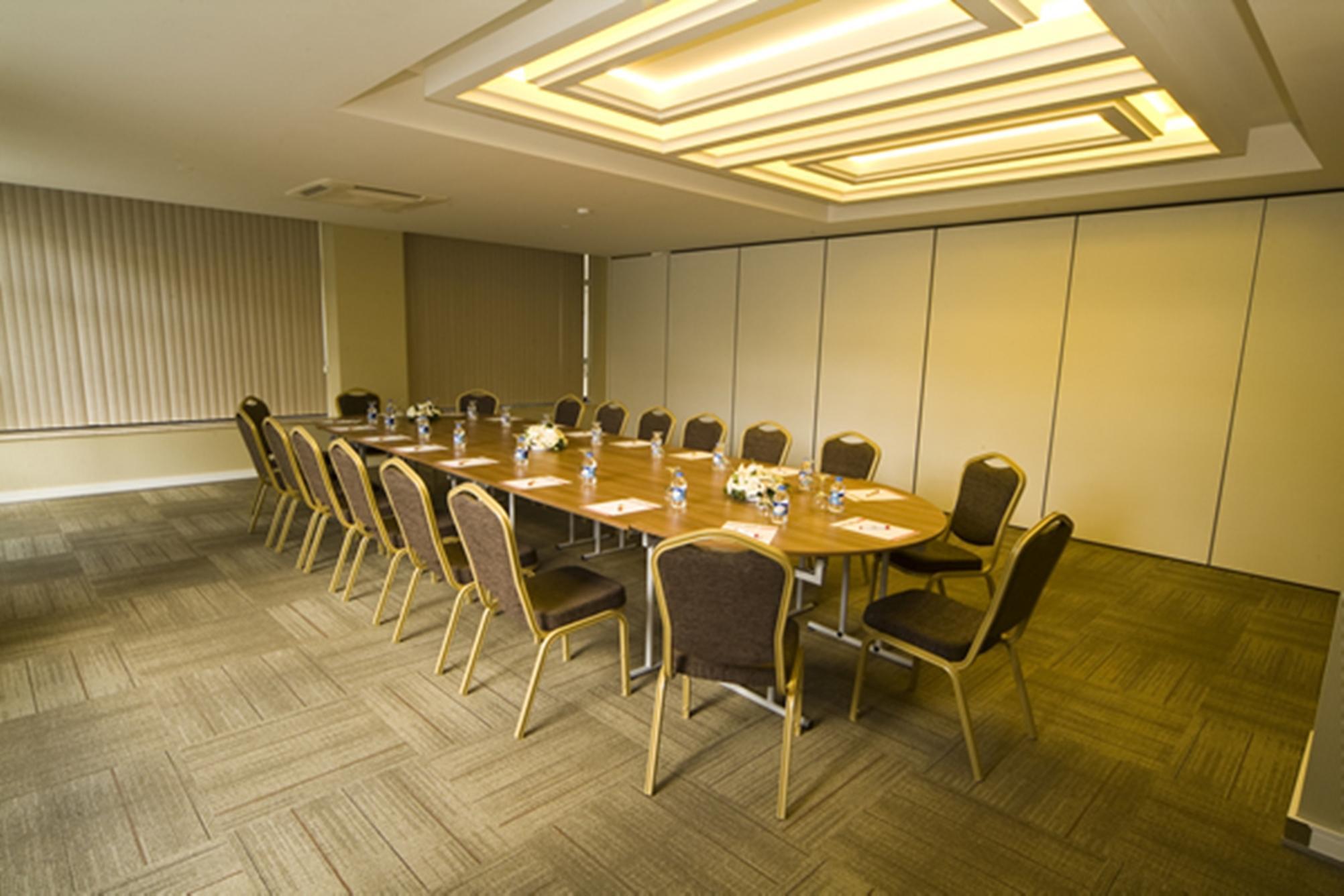Innpera Hotel 4*
