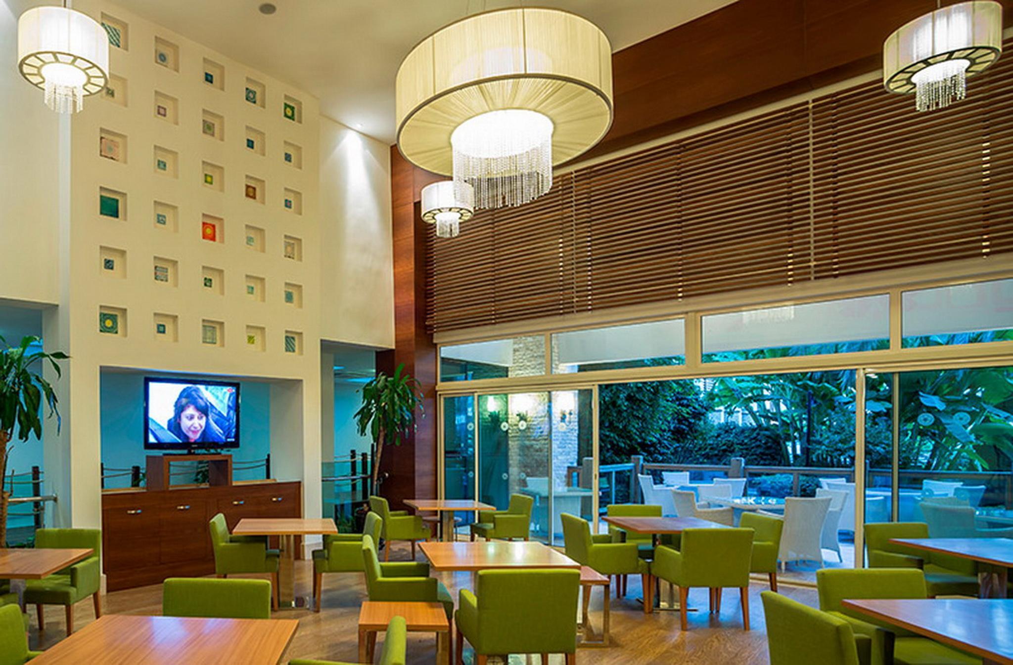Oleander Hotel Side