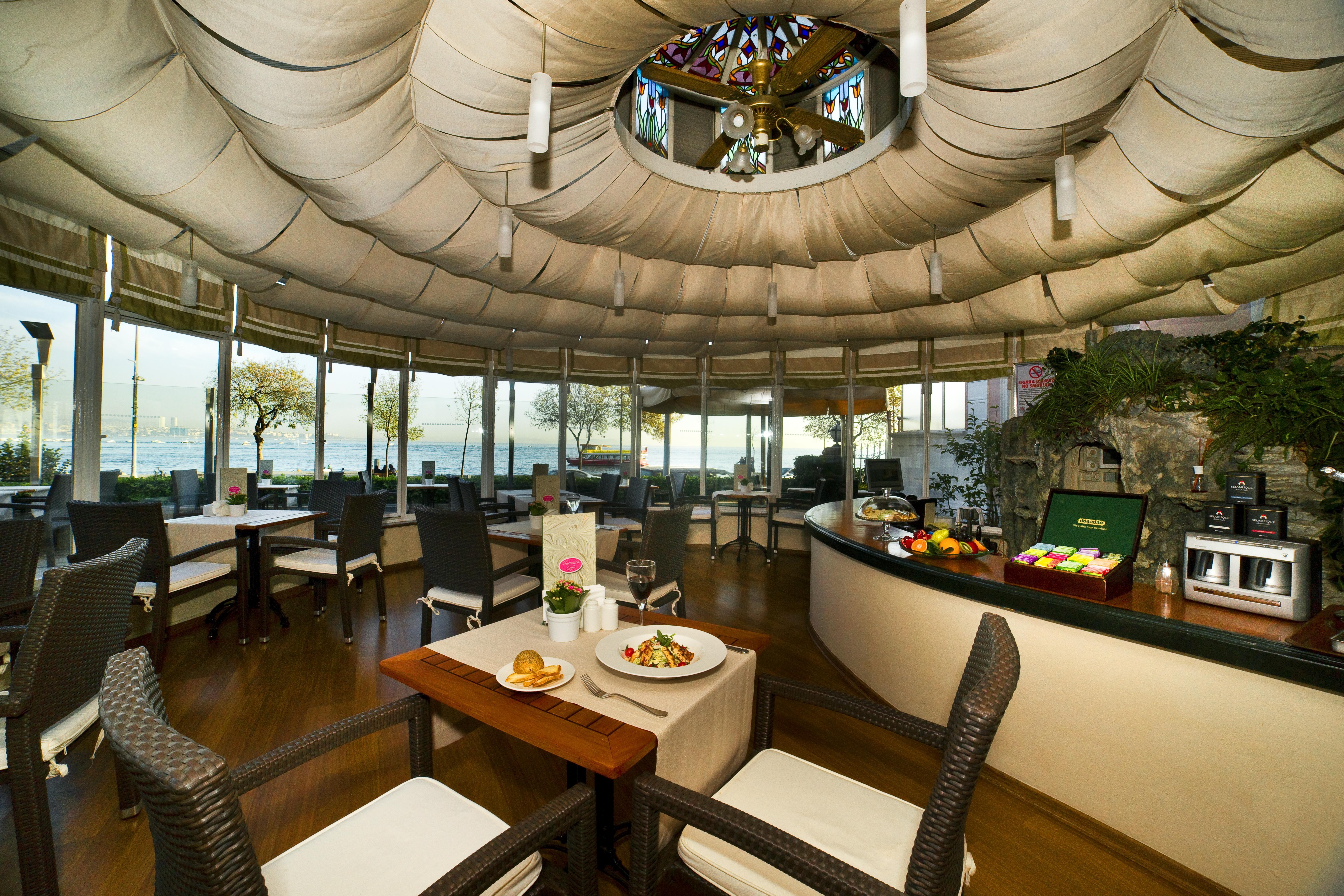 Radisson Sultanahmet 4*