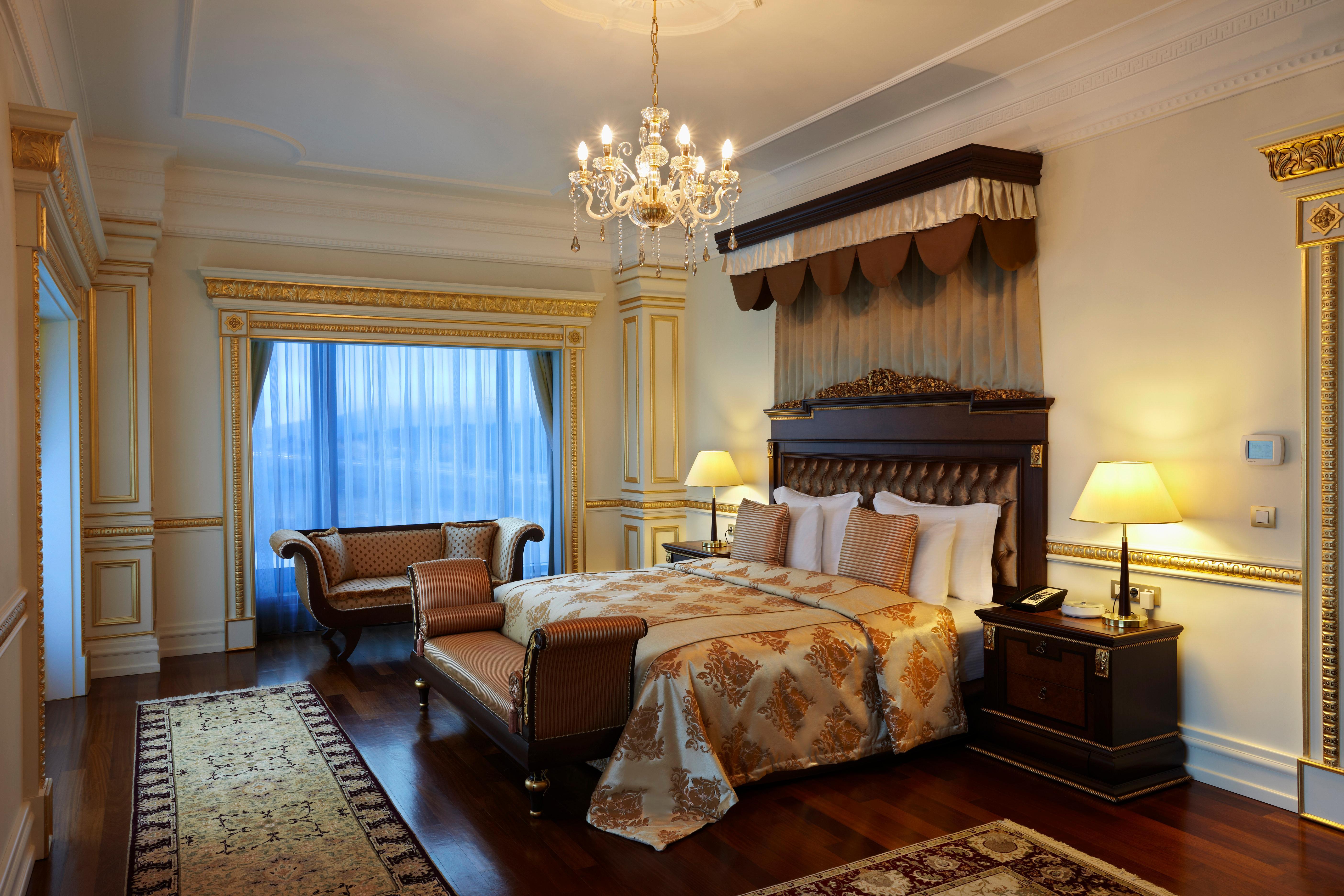 Crowne Plaza Asia By Ihg Hotel 5*