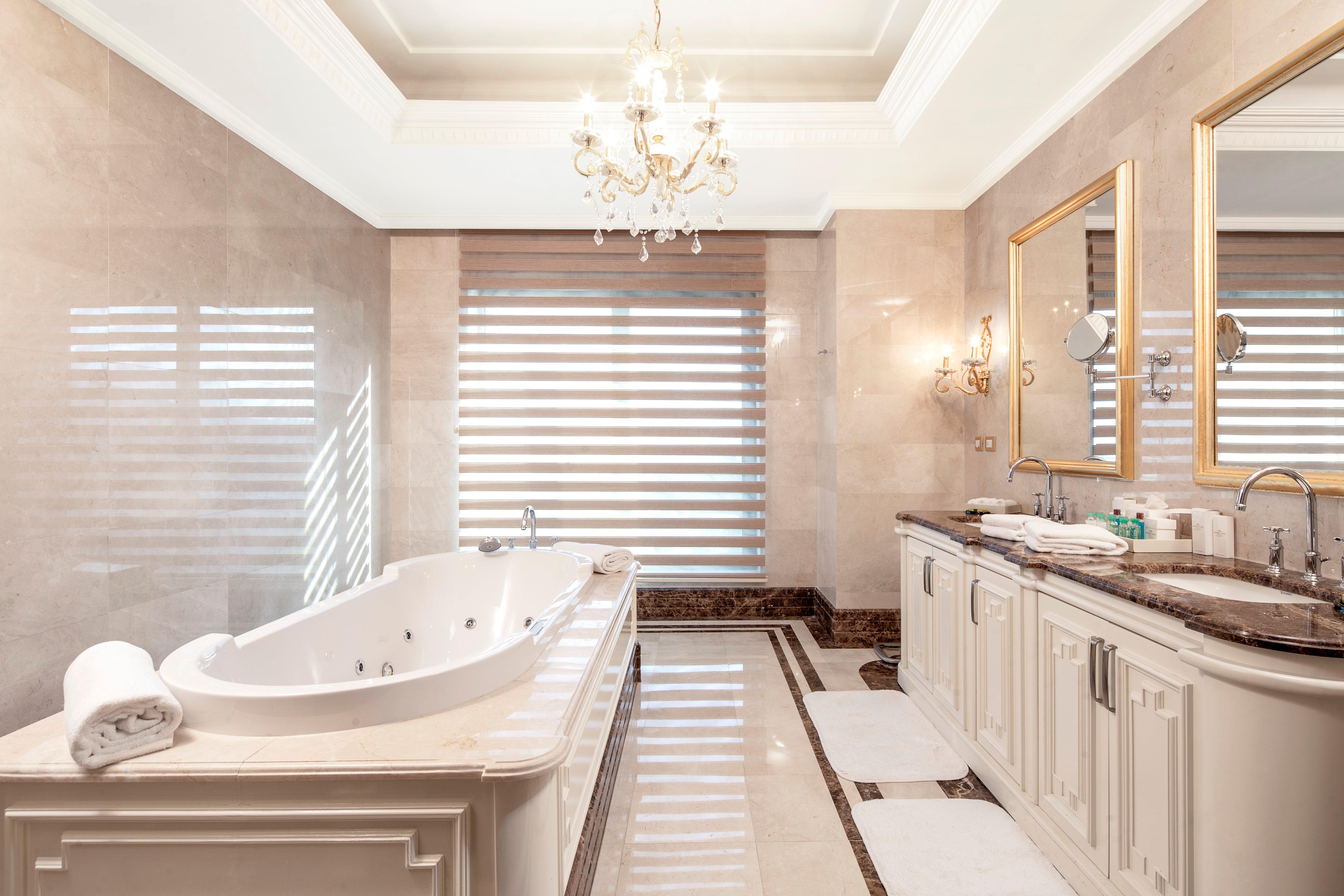 Crowne Plaza Asia By Ihg Hotel