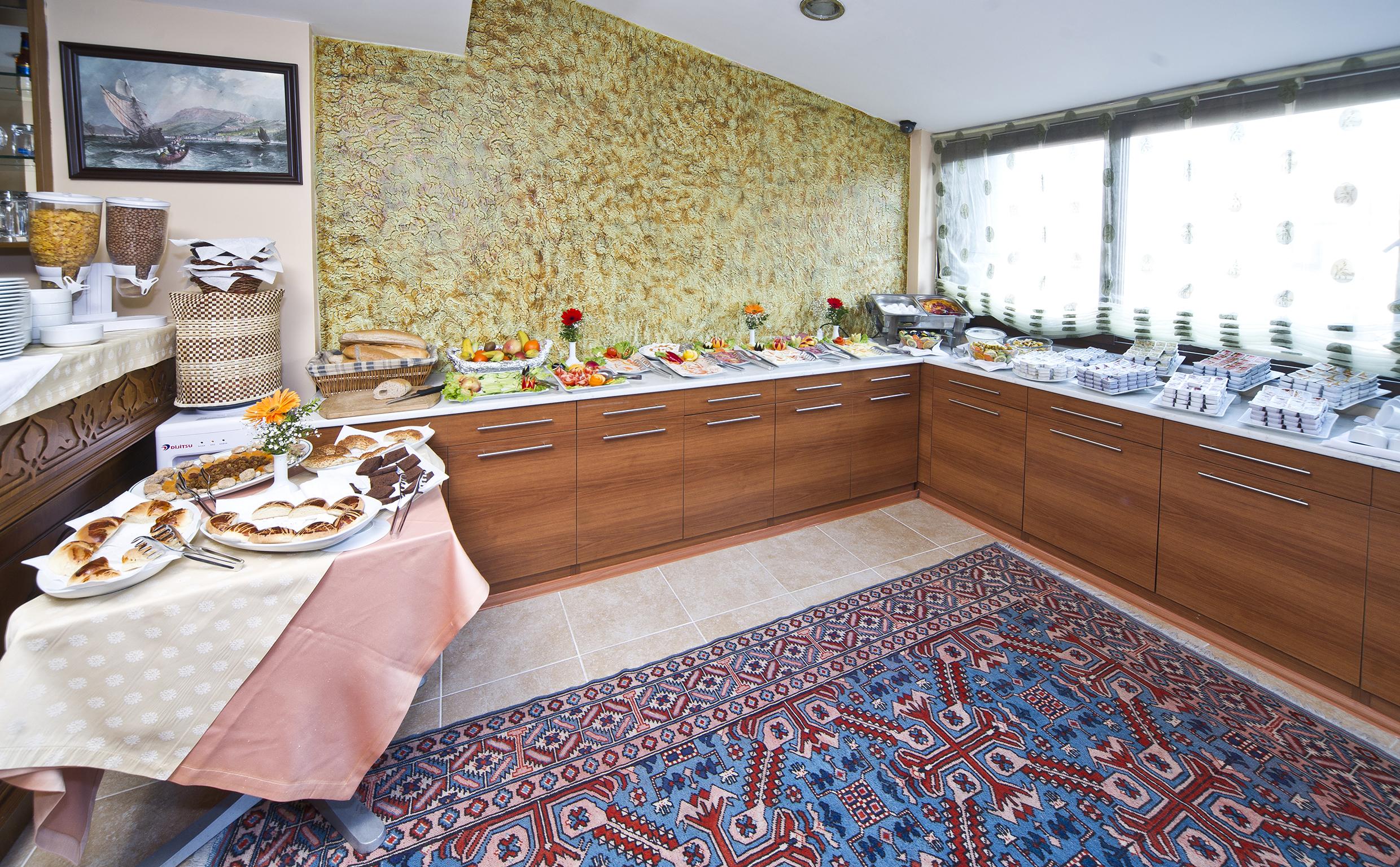 Kupeli Hotel 3*