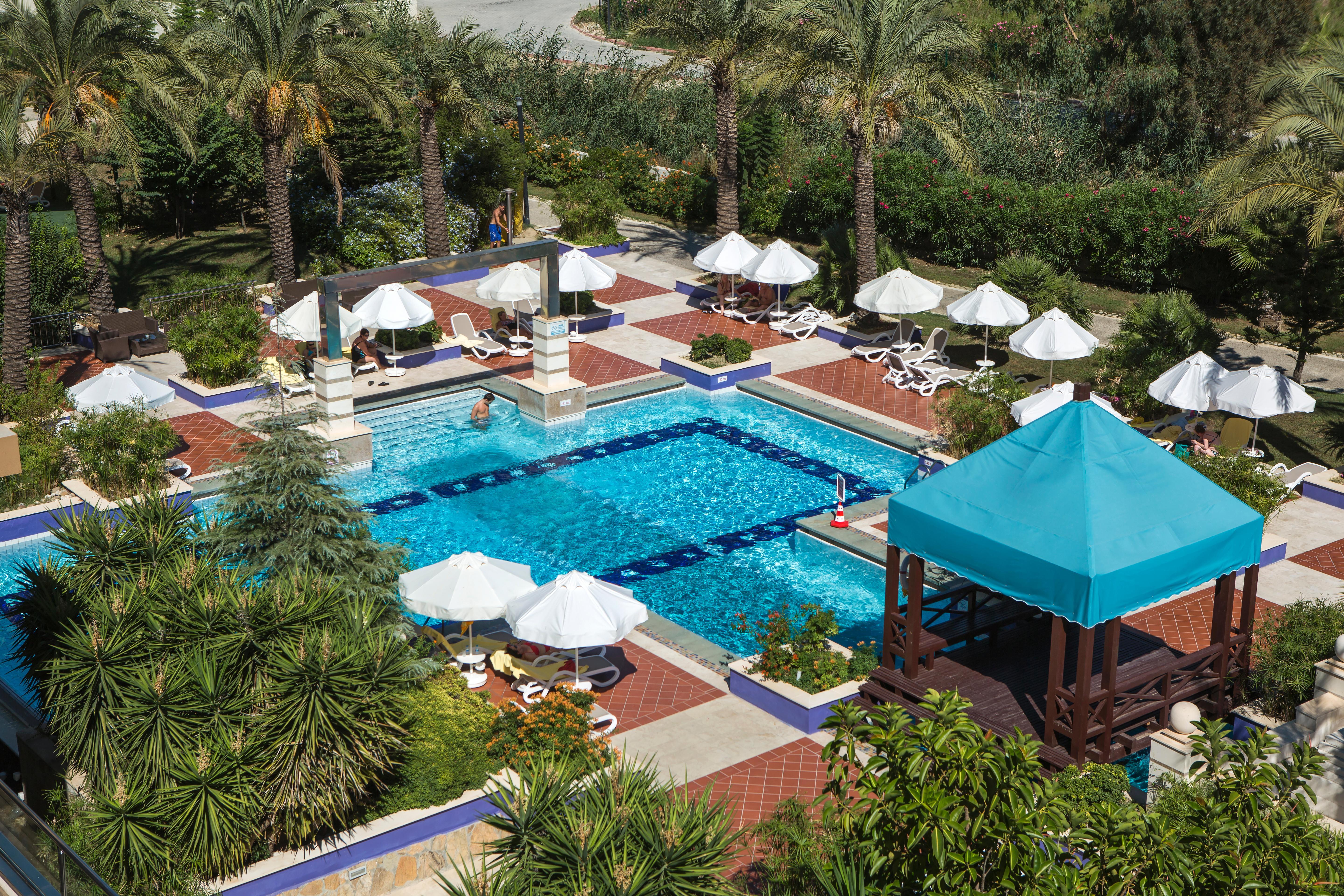 Xanthe & Resort