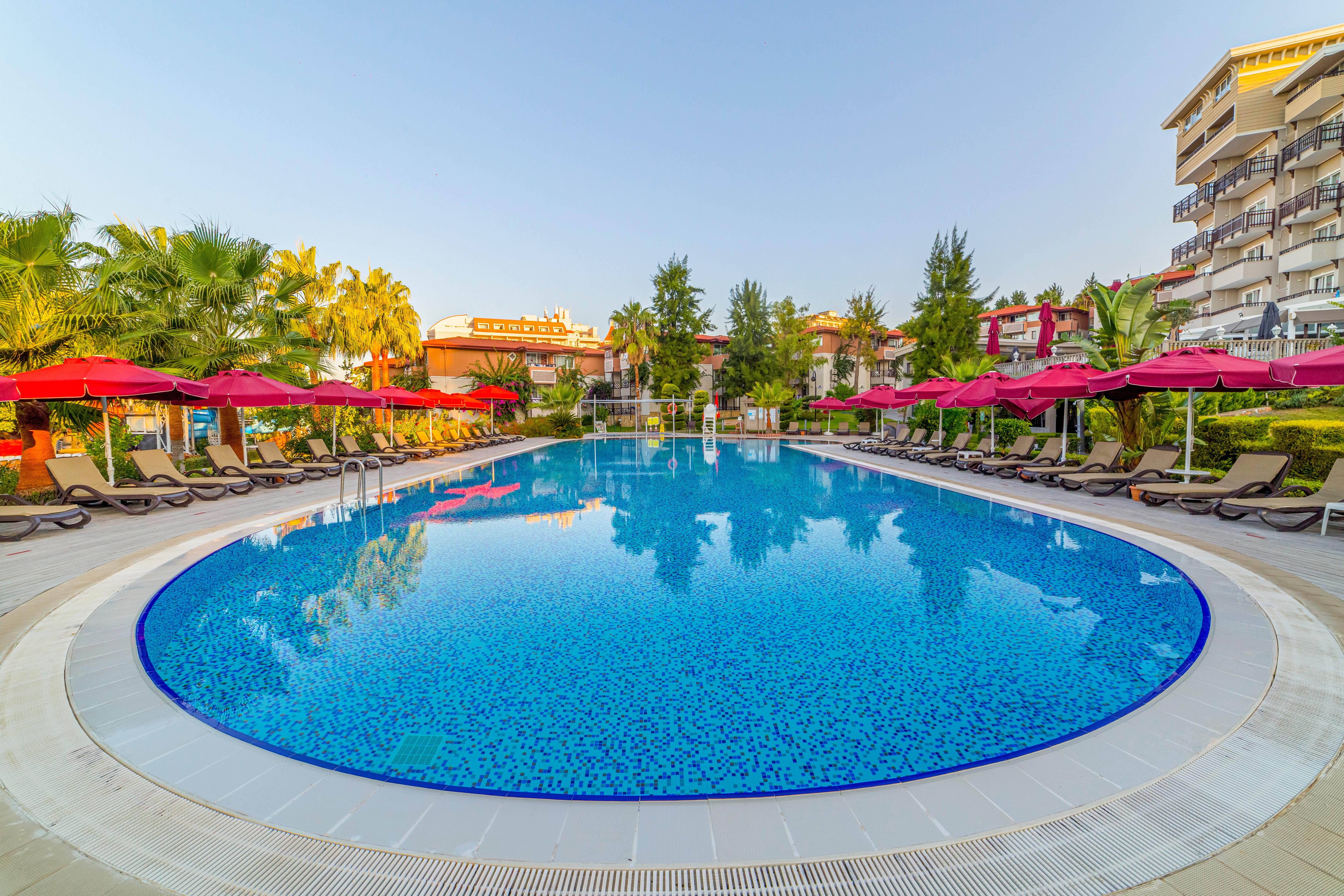 Justiniano Deluxe Hotel 5*