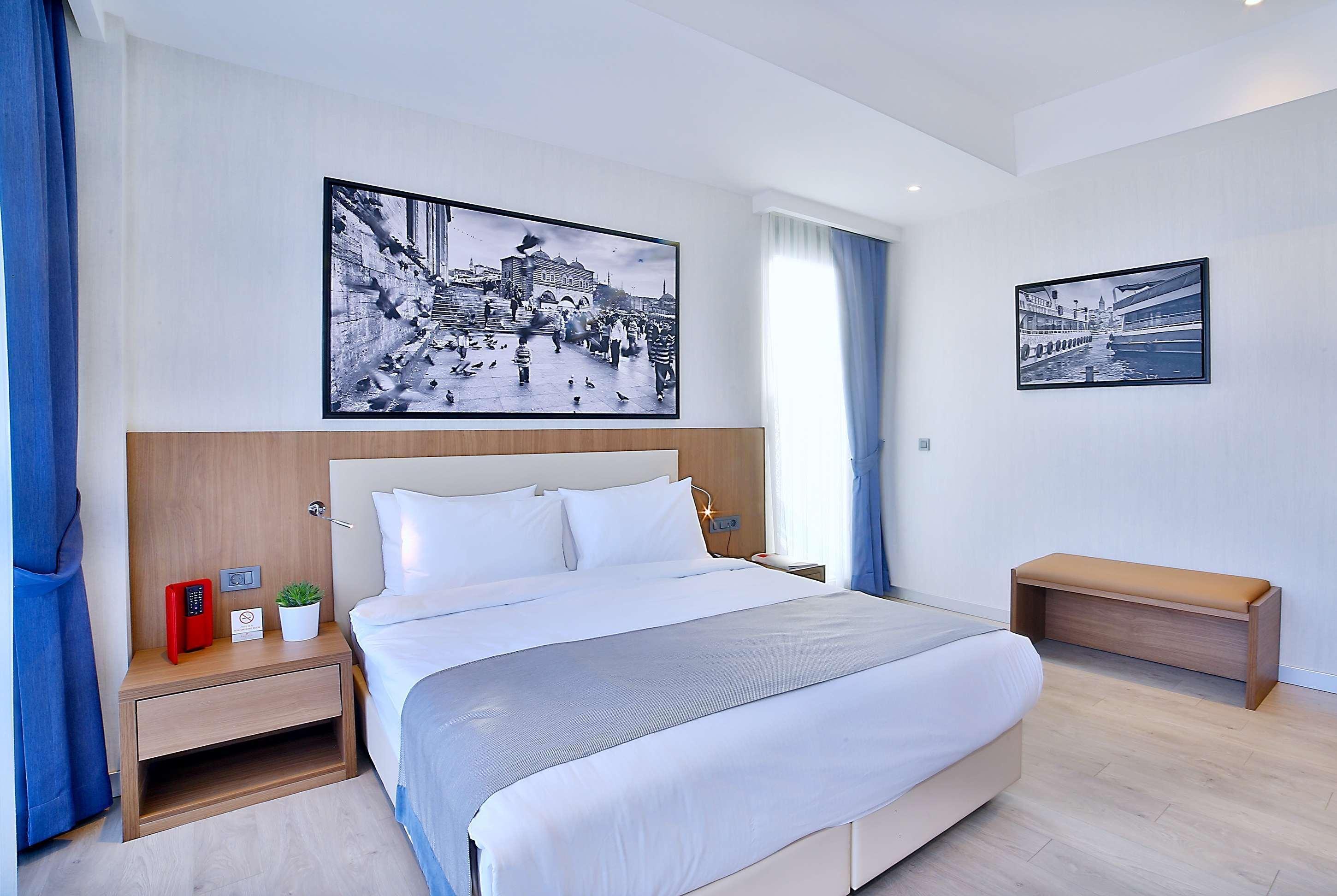 Ramada By Wyndham Old 4*