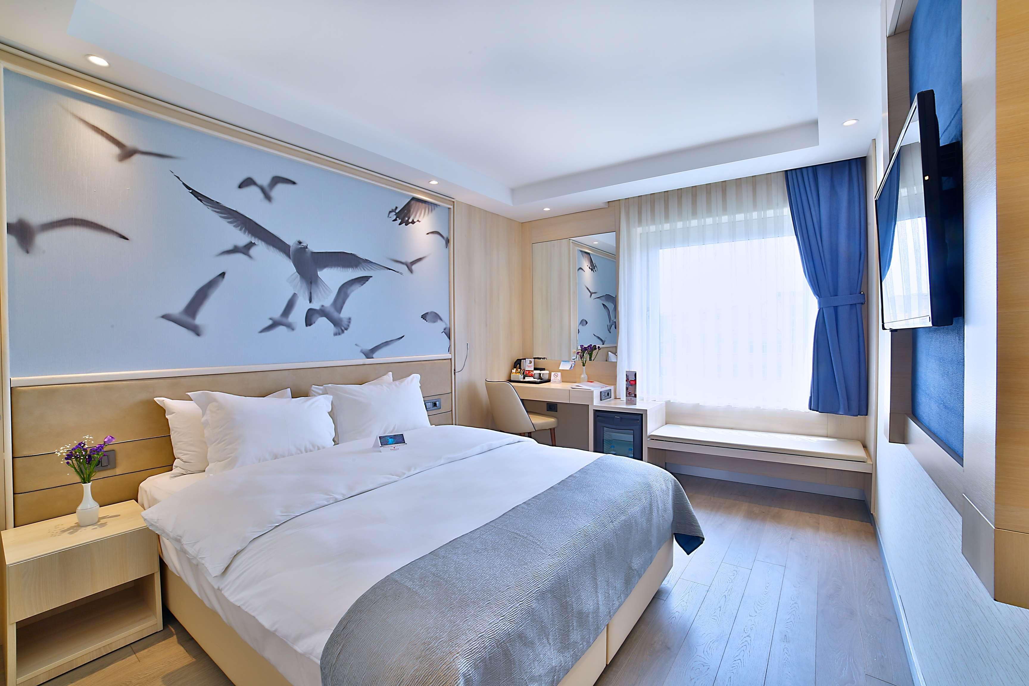 Ramada By Wyndham Old Hotel 4*
