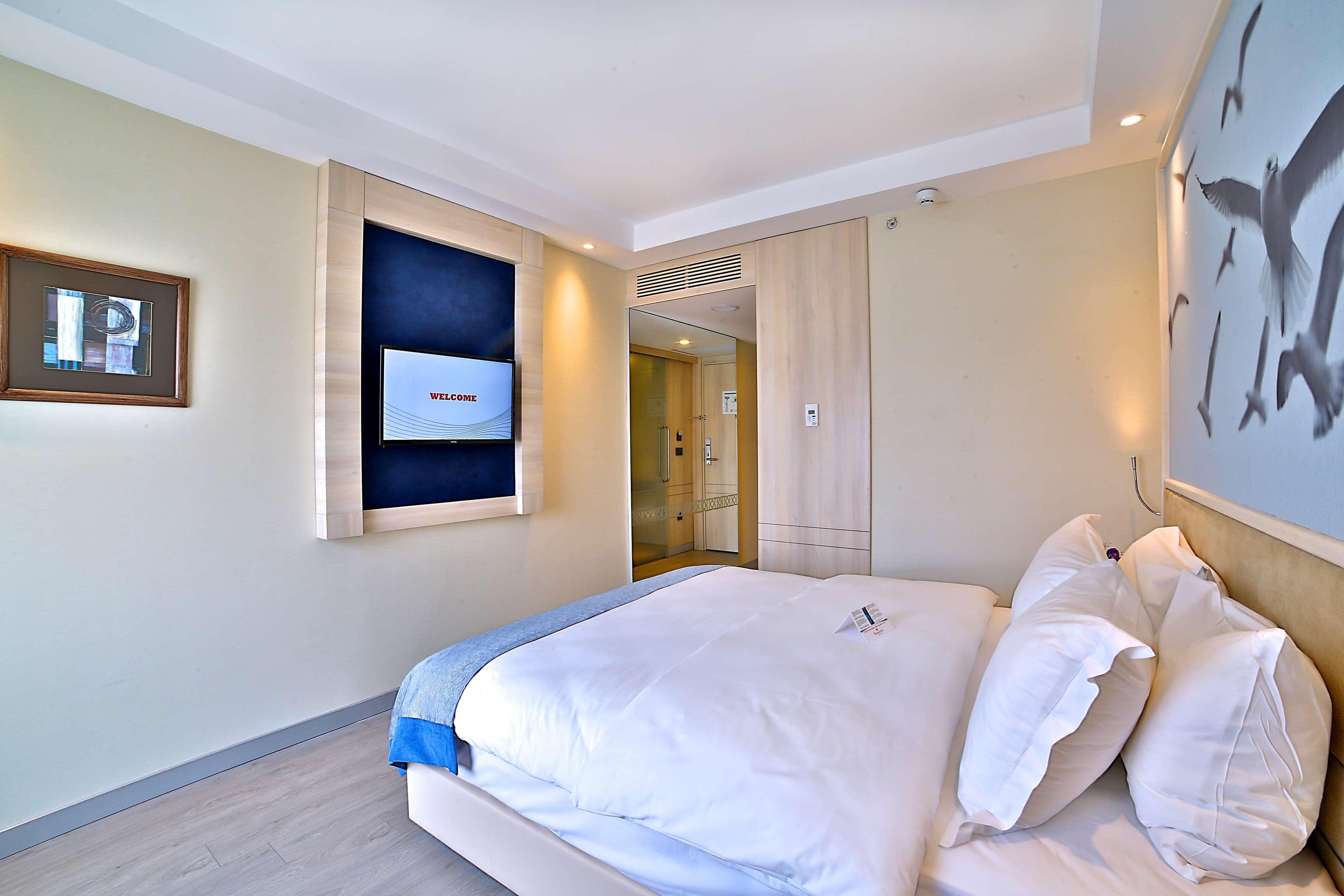 Ramada By Wyndham Old 4*