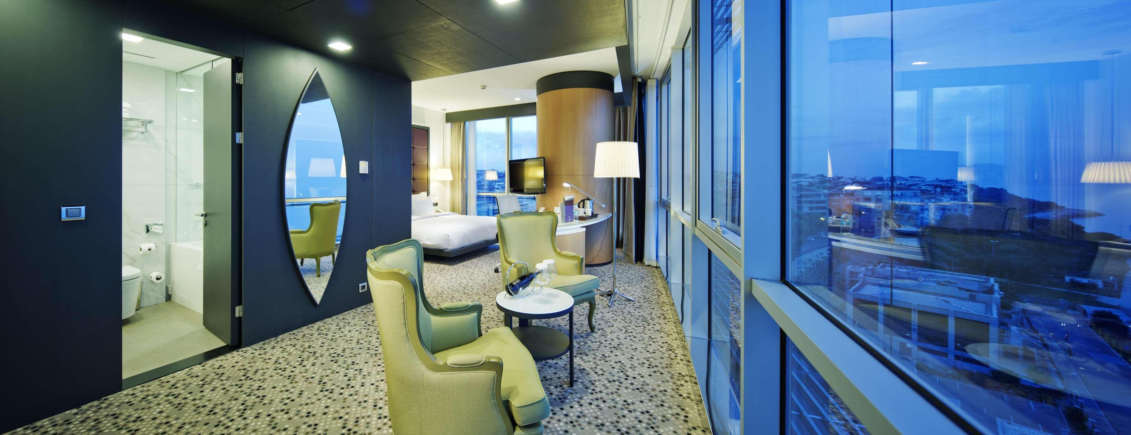 Doubletree By Hilton - Moda Hotel