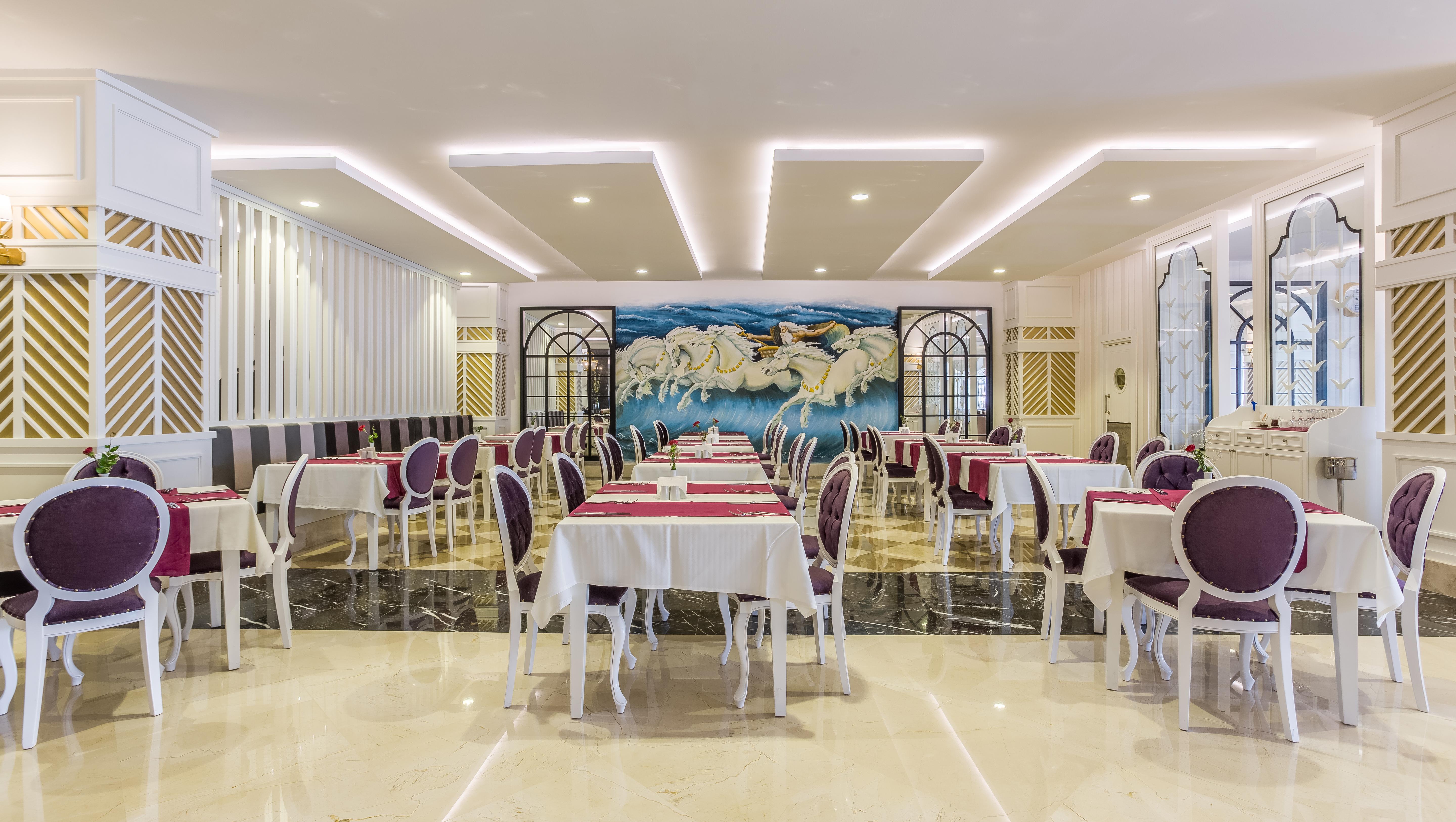 Mary Palace Resort & Spa