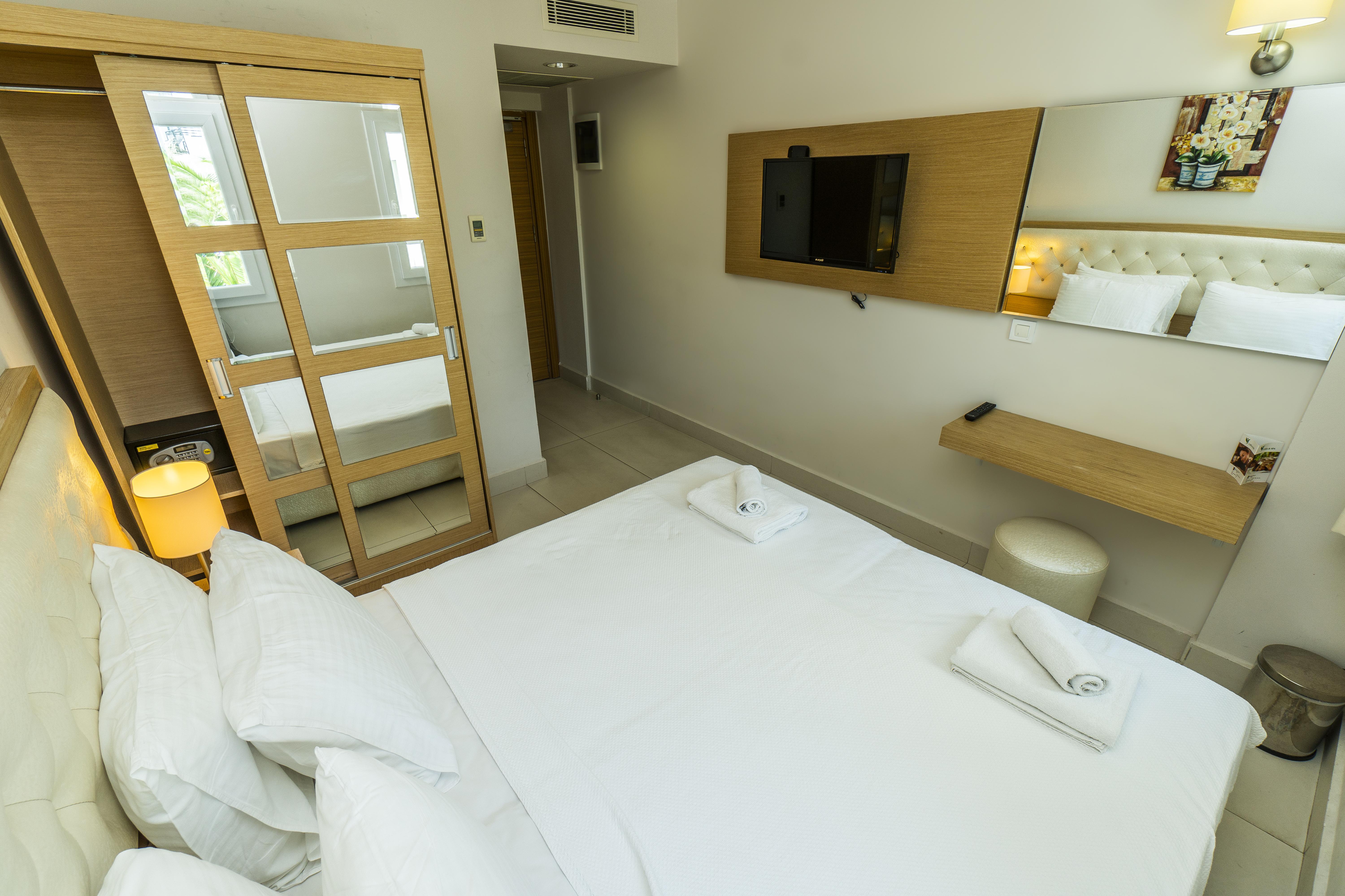 Dragut Point North Resort 3*
