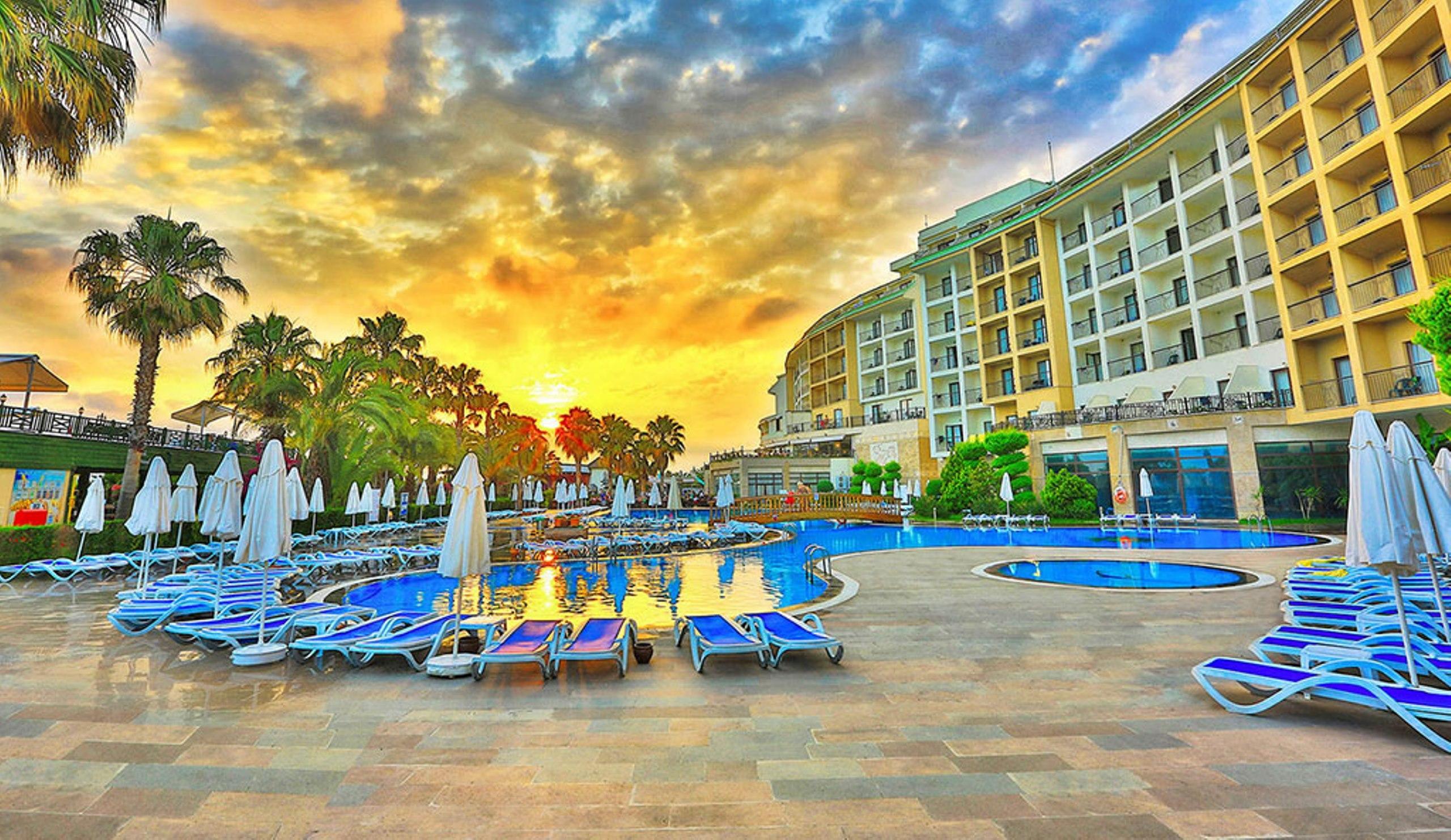 Selectum Family Comfort Side 5* Kizilagac (Manavgat)