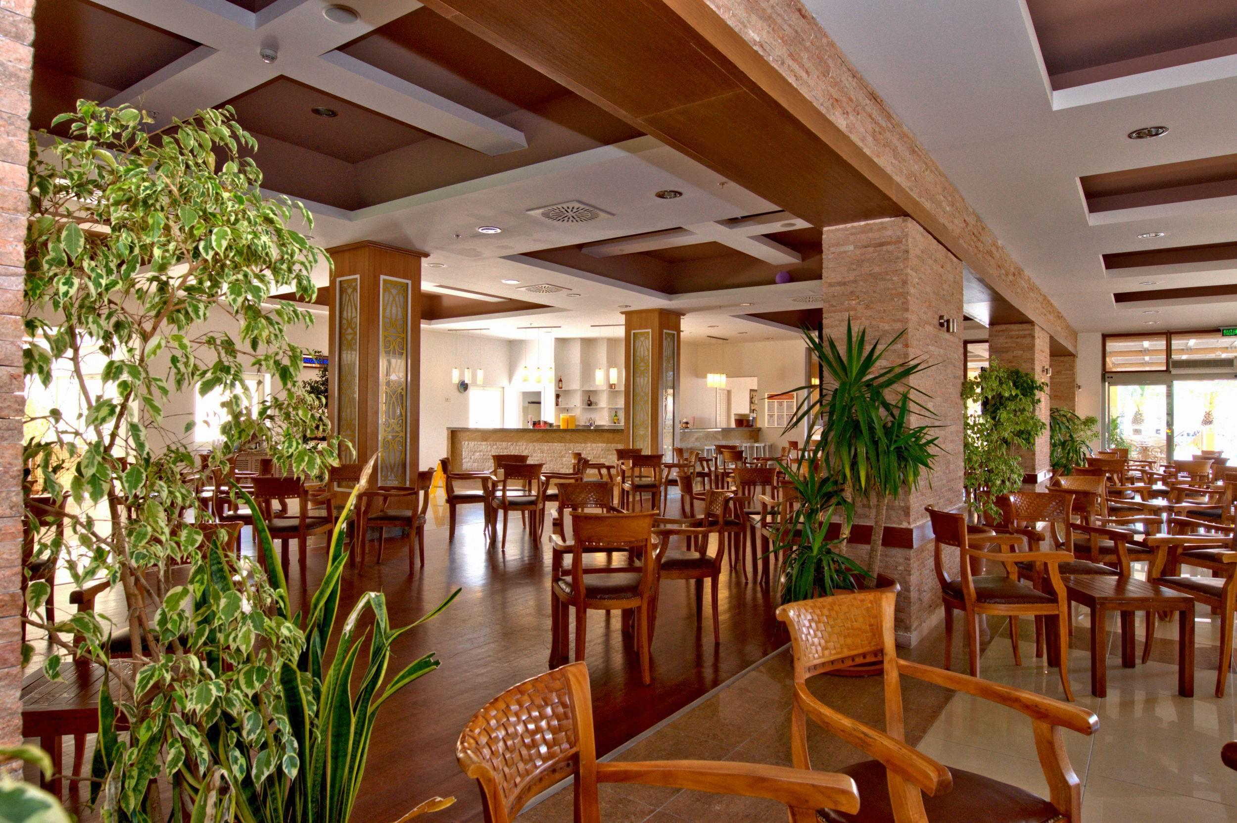 Tt Palace Hotel