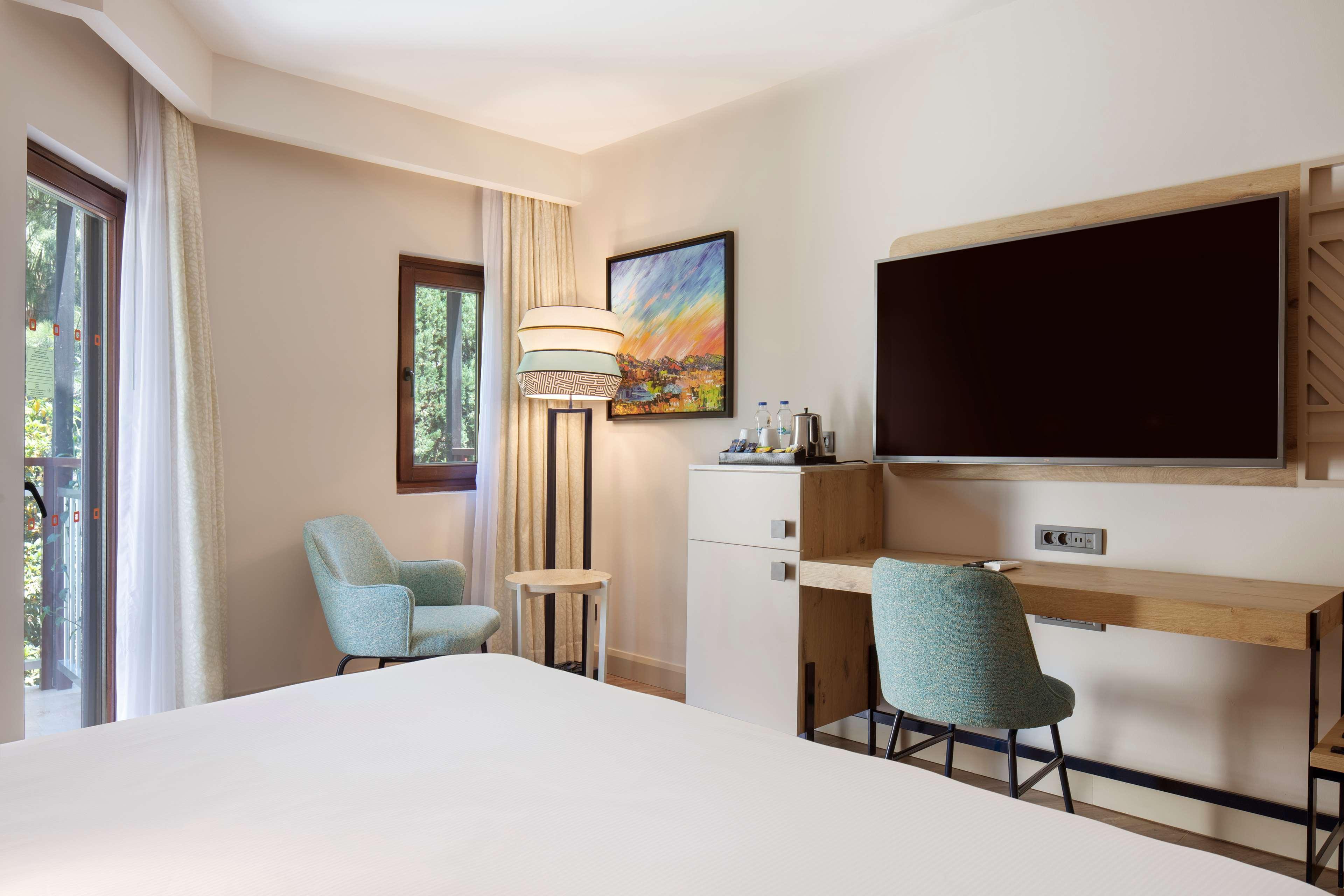 Doubletree By Hilton Bodrum Isil Club Ultra Resort