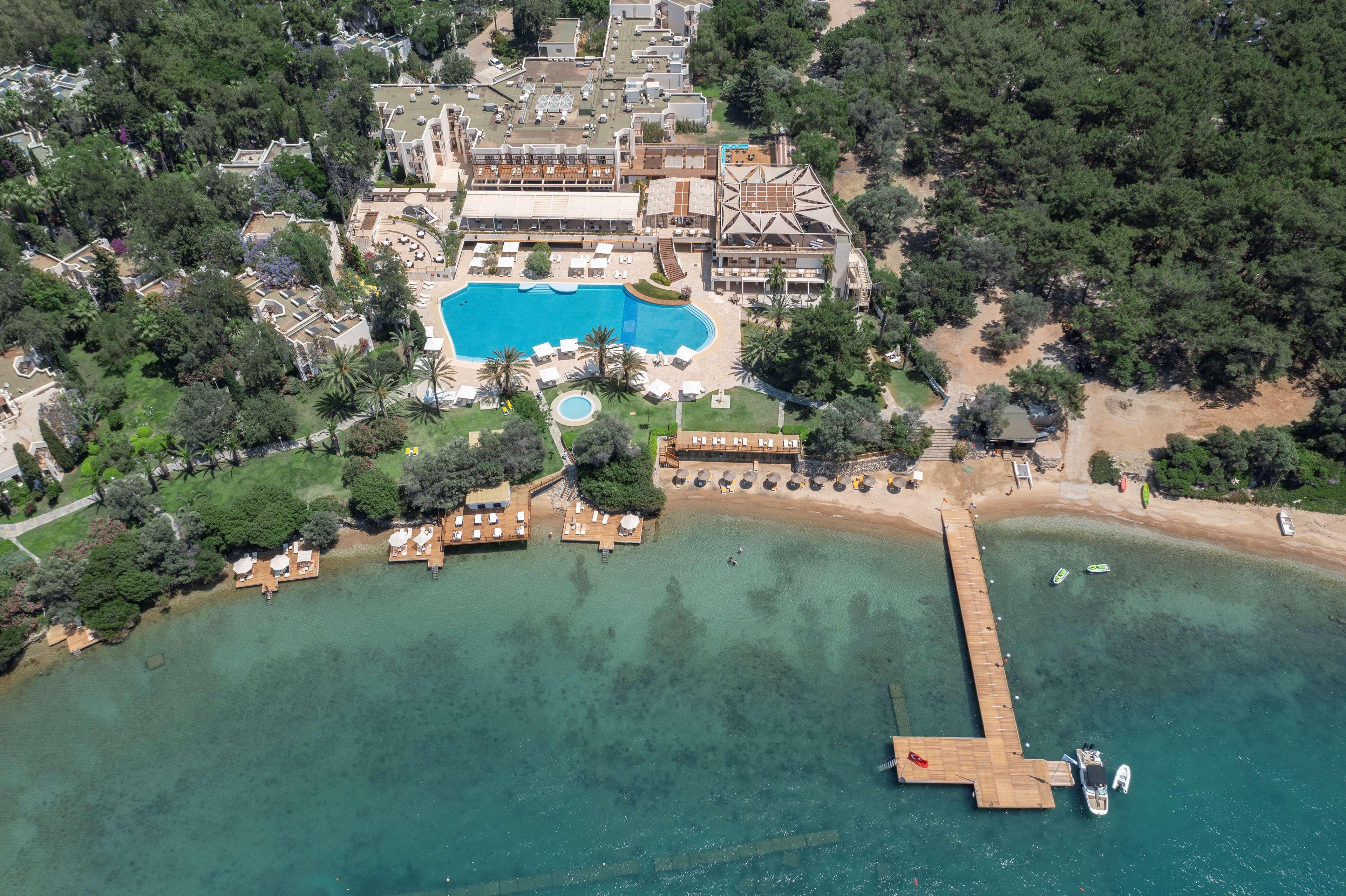Resort Doubletree By Hilton Bodrum Isil Club Ultra 5*