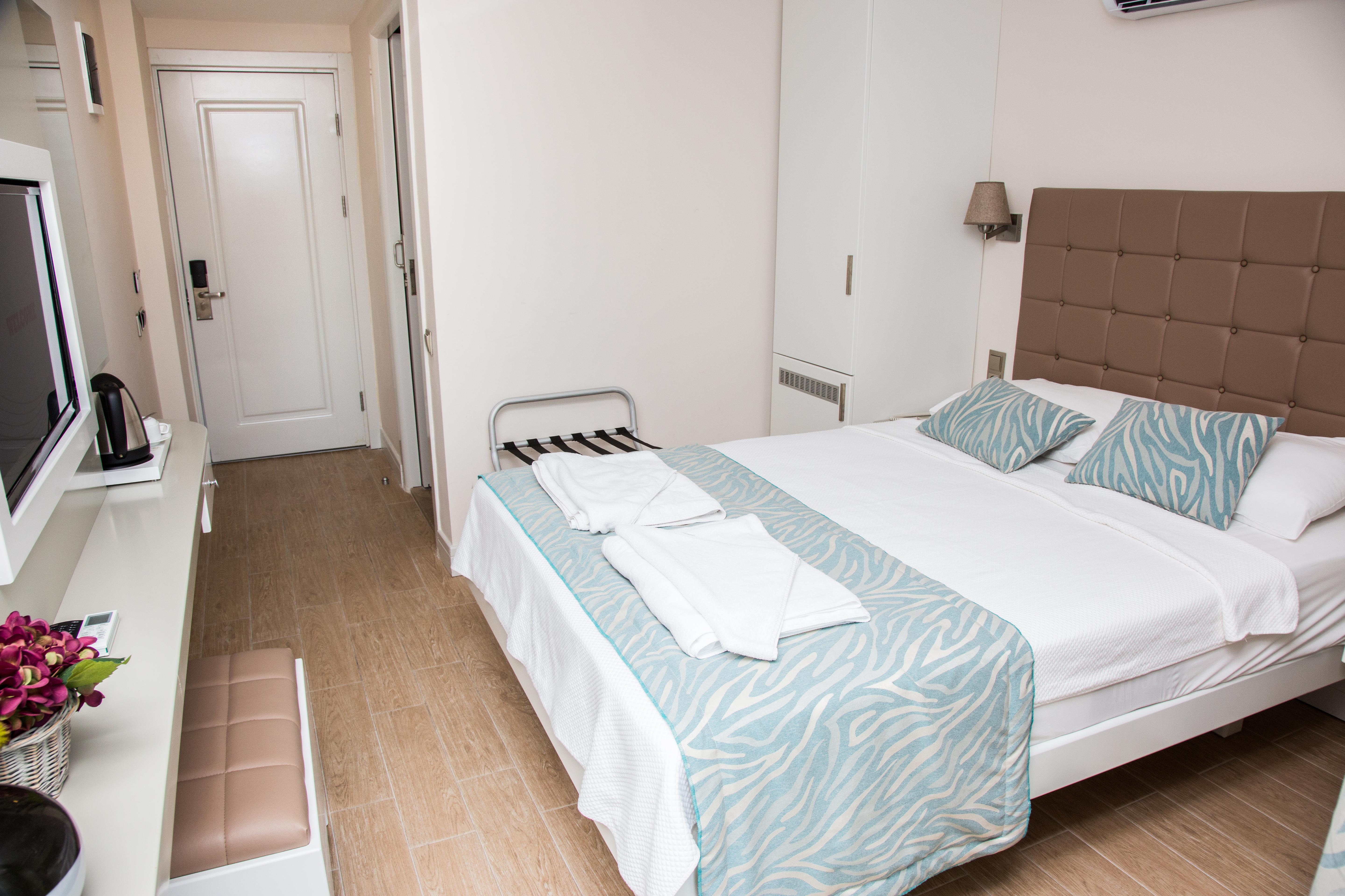 Asli Hotel 3*