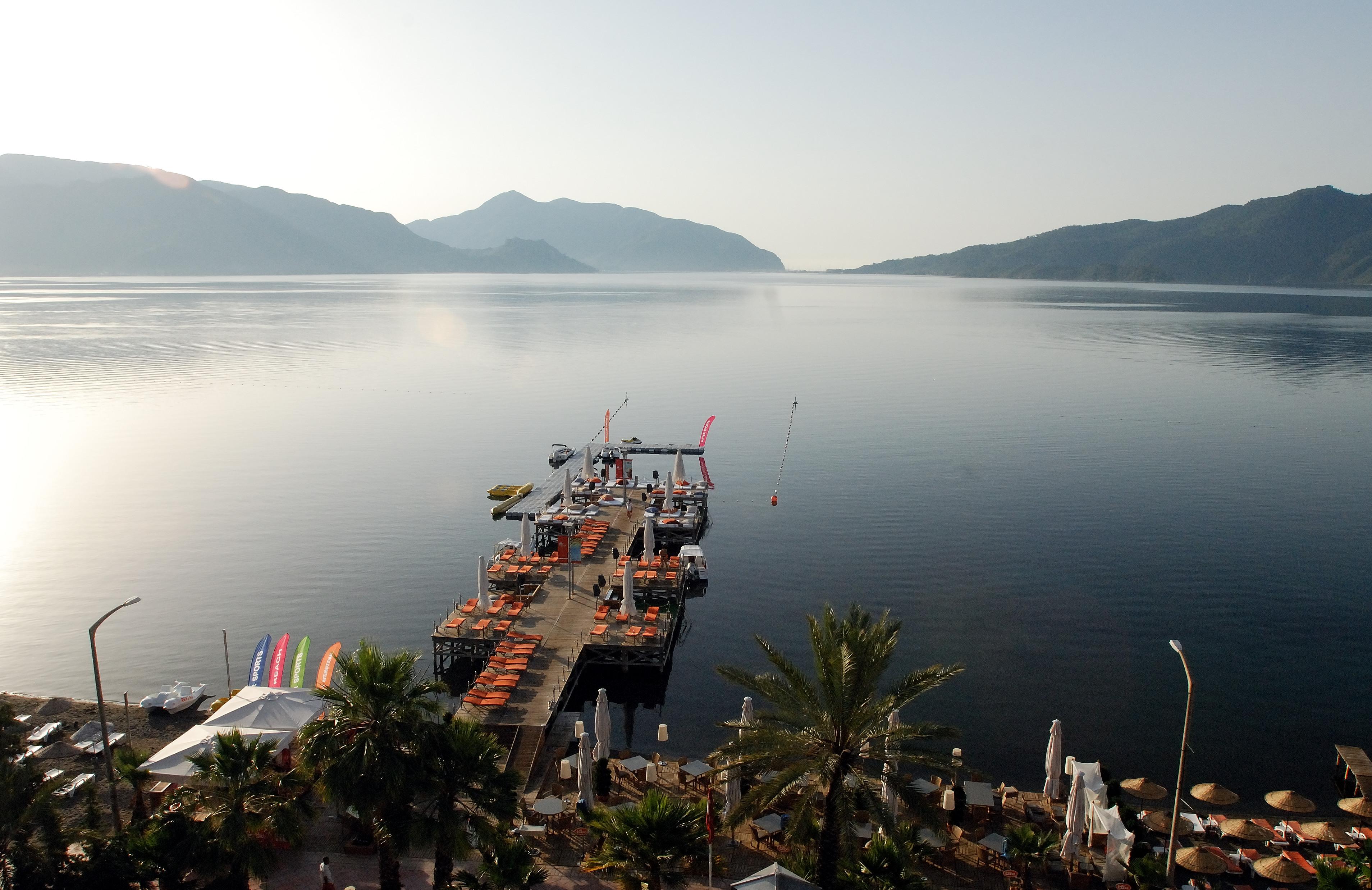 Elegance International Hotel 5*