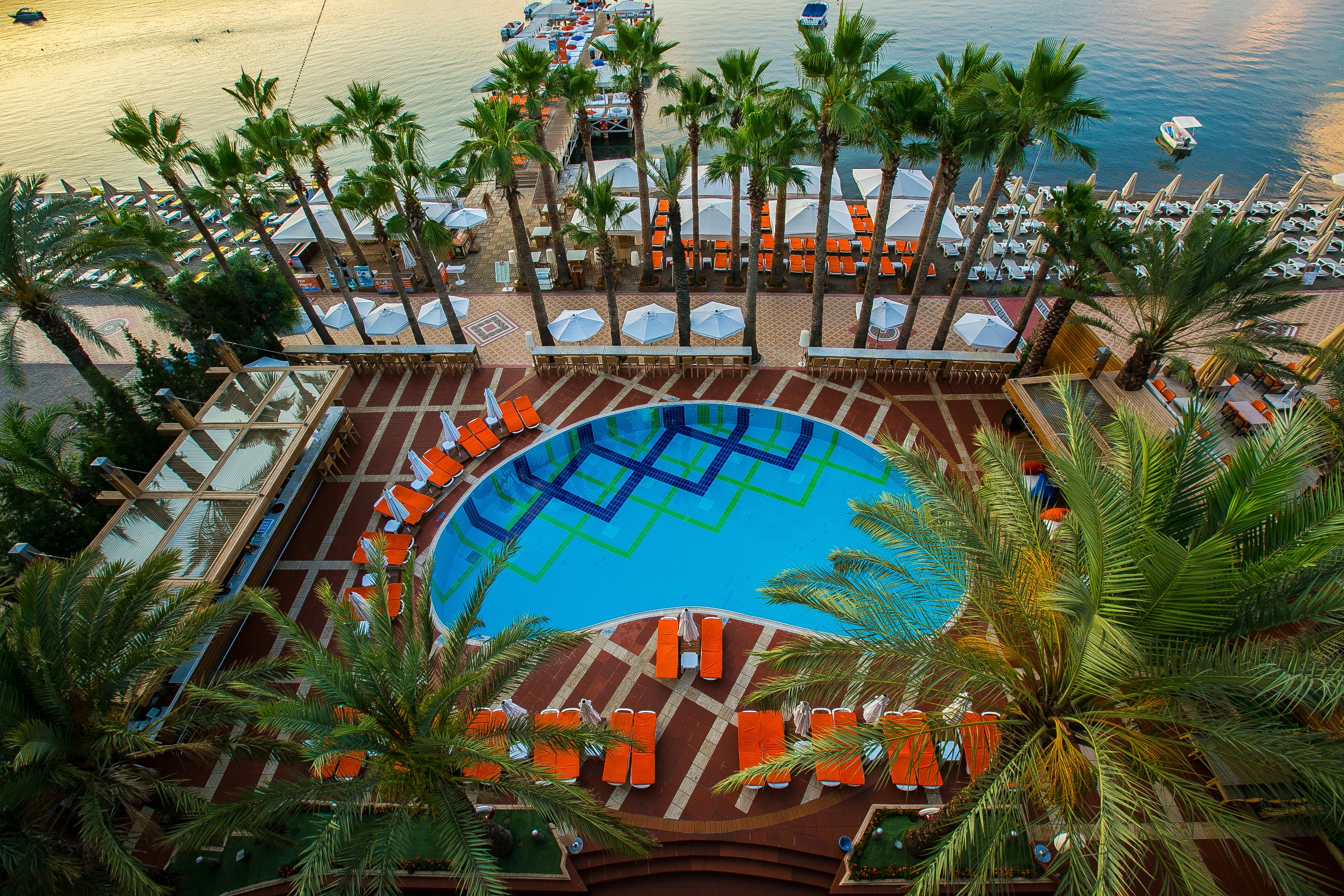 Elegance International Marmaris
