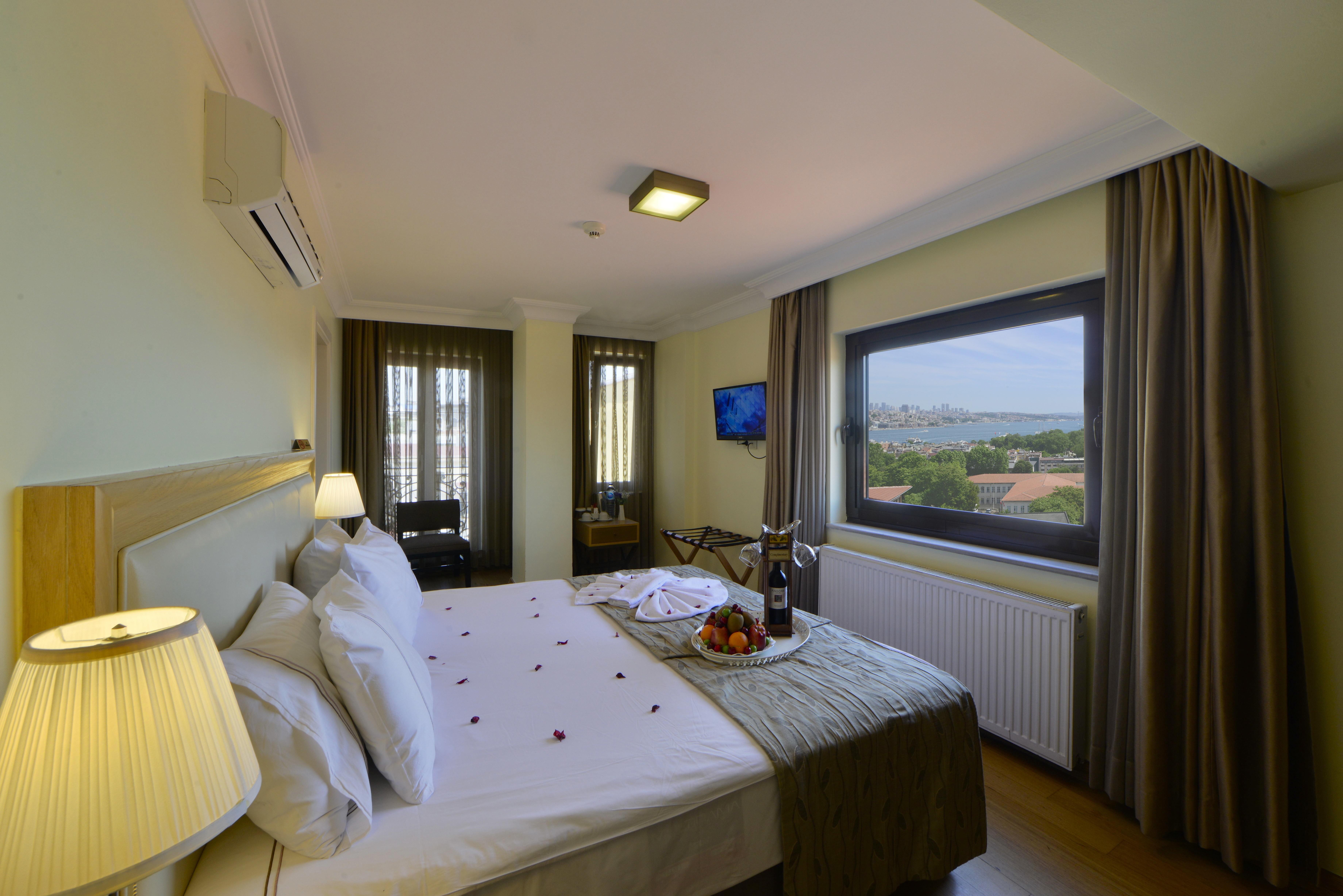 Agora Life - Special Class Hotel 4*