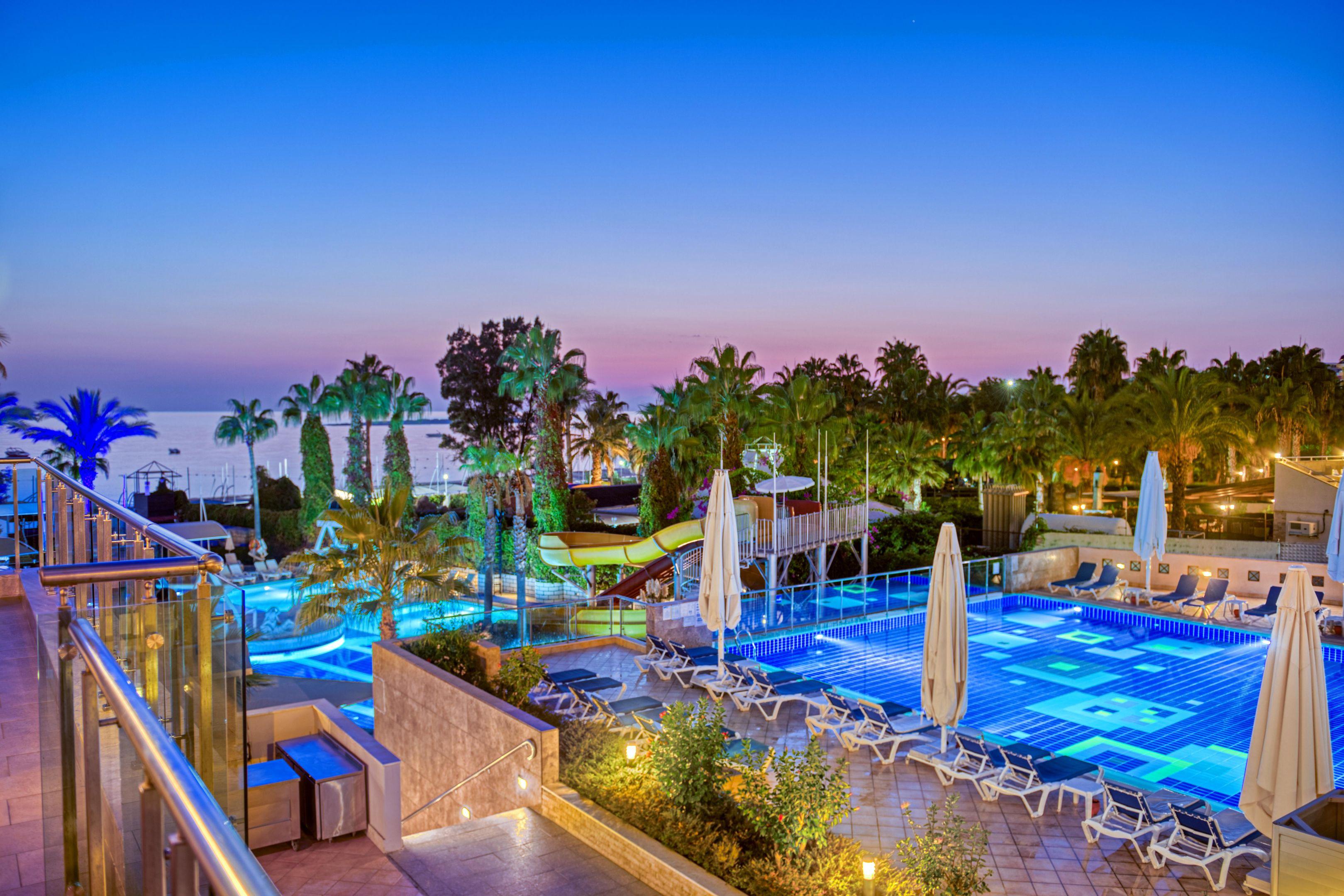 Sealife Buket & Resort 5*