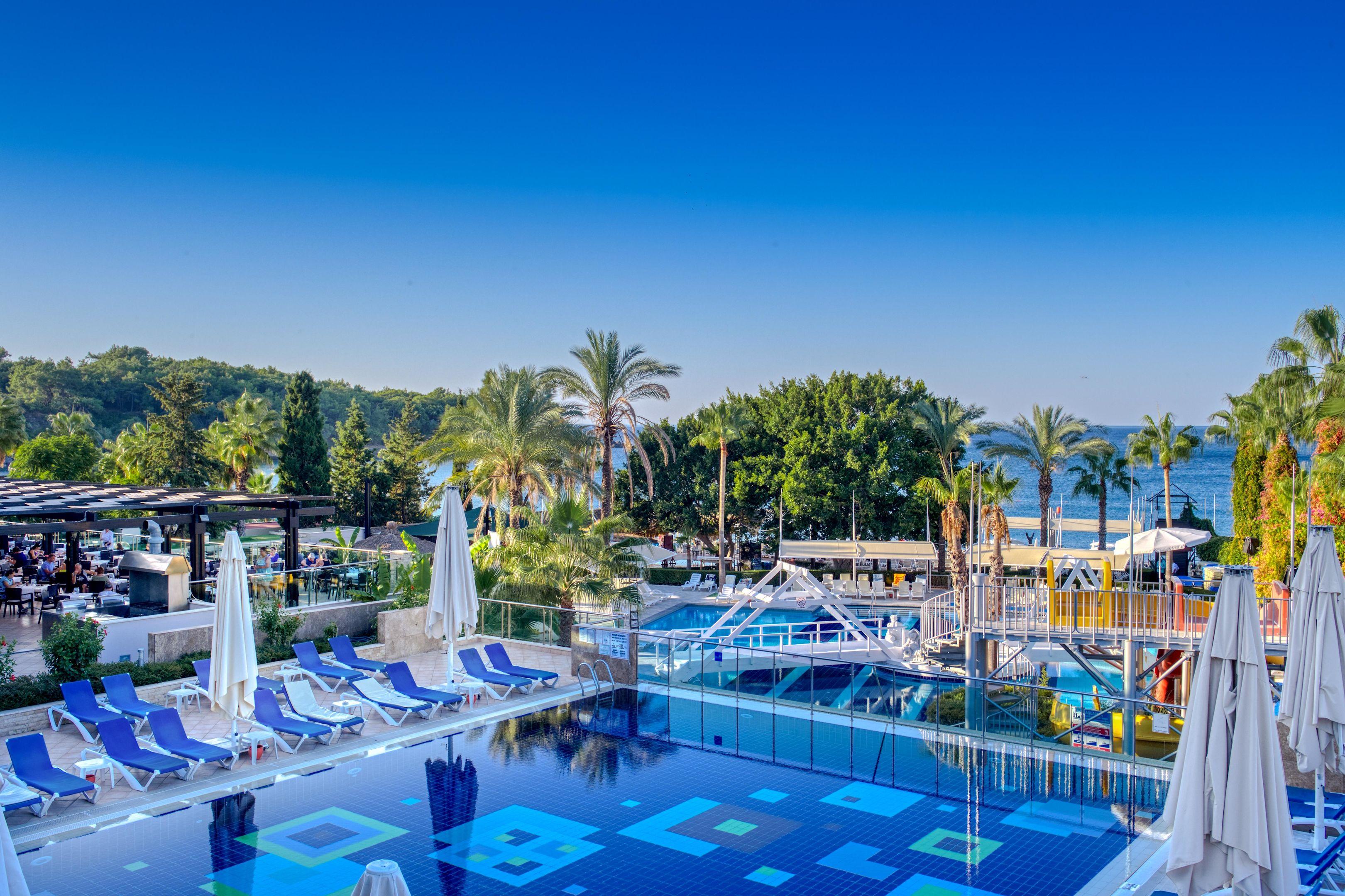 Sealife Buket & Resort 5*