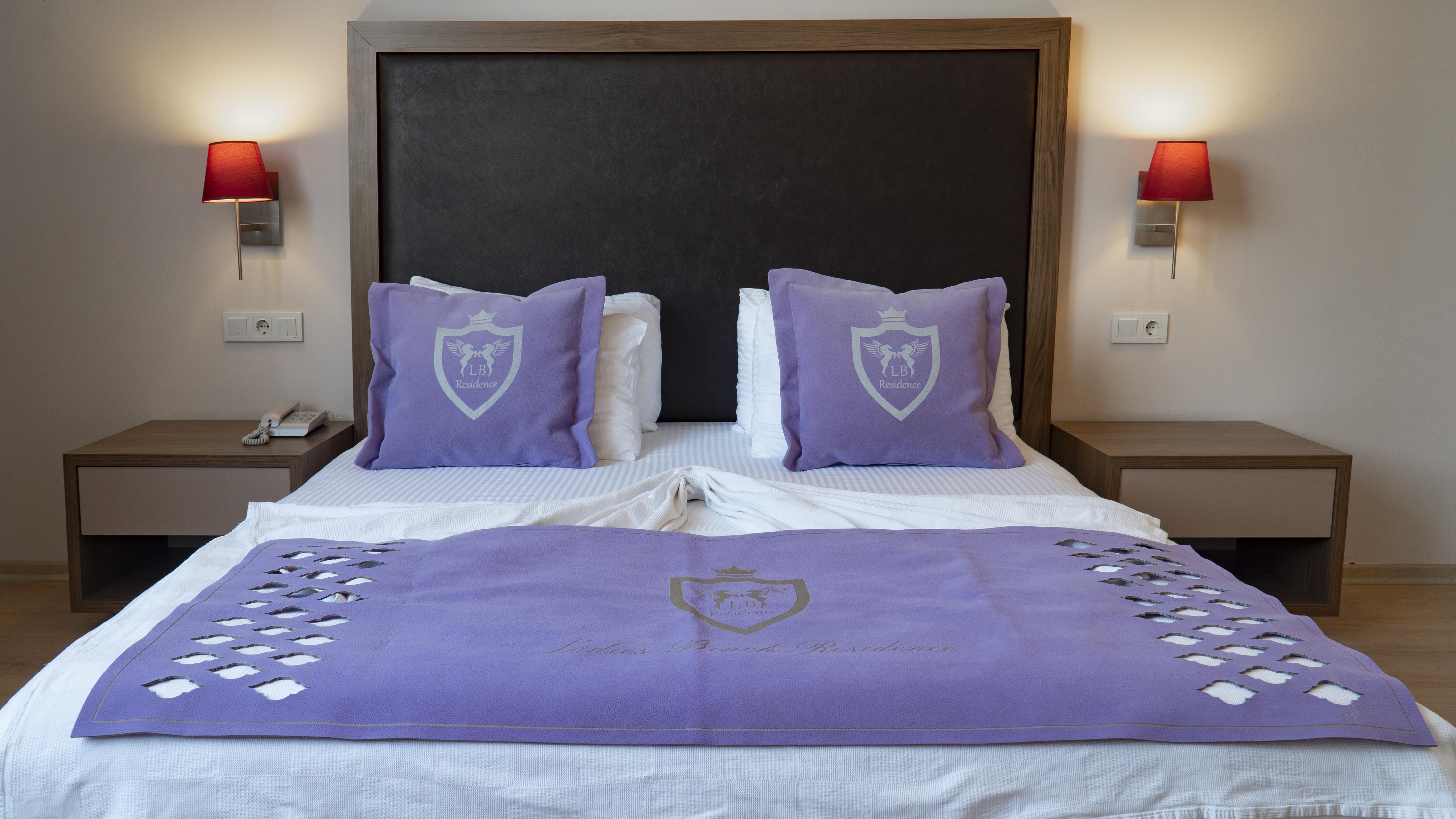 Ladies (adults Only) Kusadasi